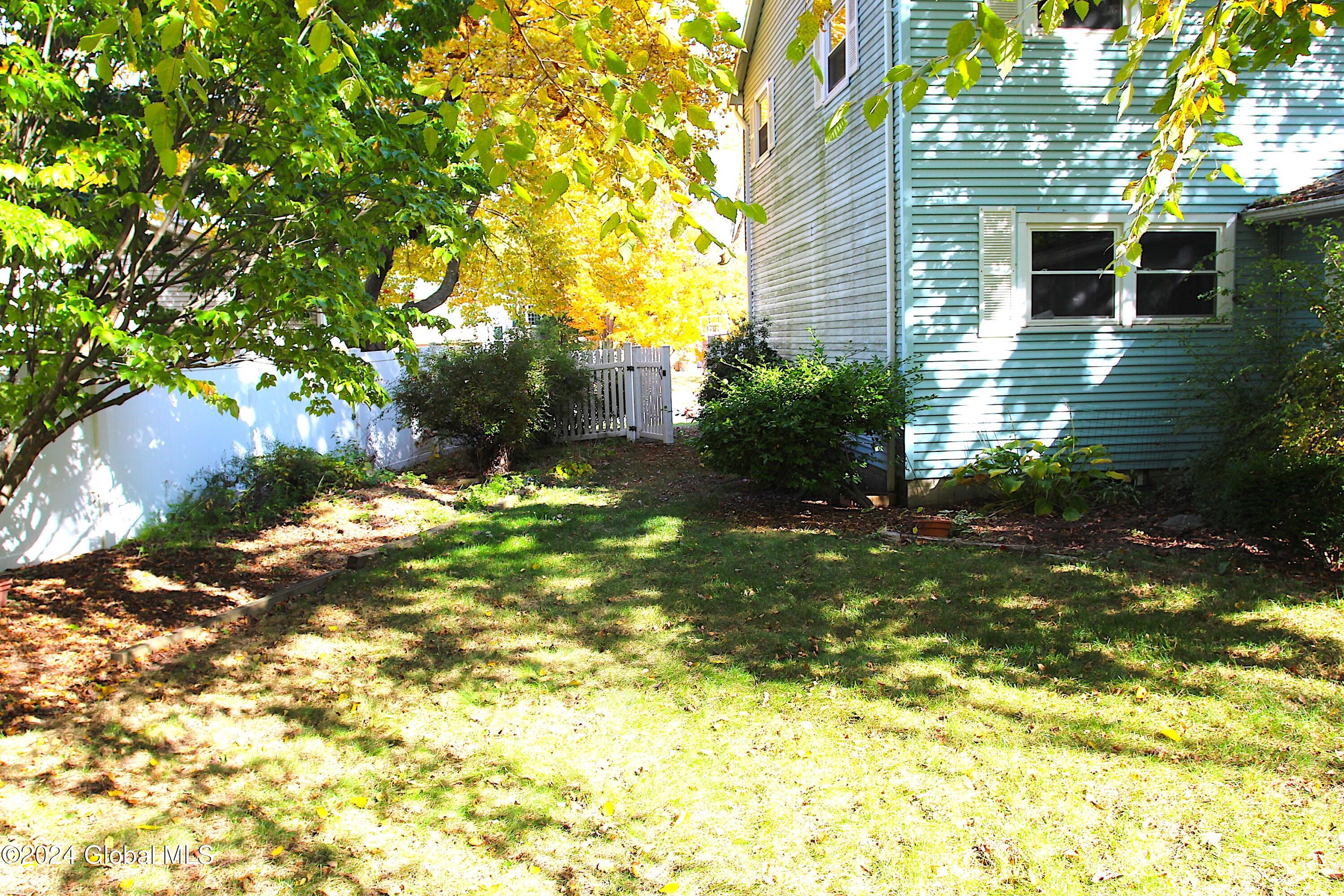 123 Bedford Court, Voorheesville, New York image 26