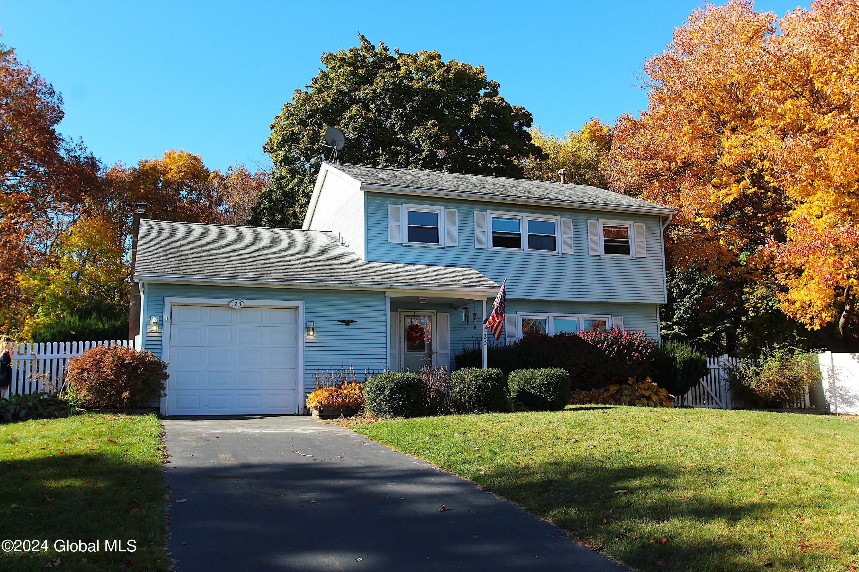 123 Bedford Court, Voorheesville, New York image 1