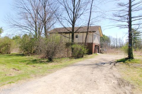 Photo of 32 Aviator Way, Queensbury, NY 12804 (MLS # 202615713)