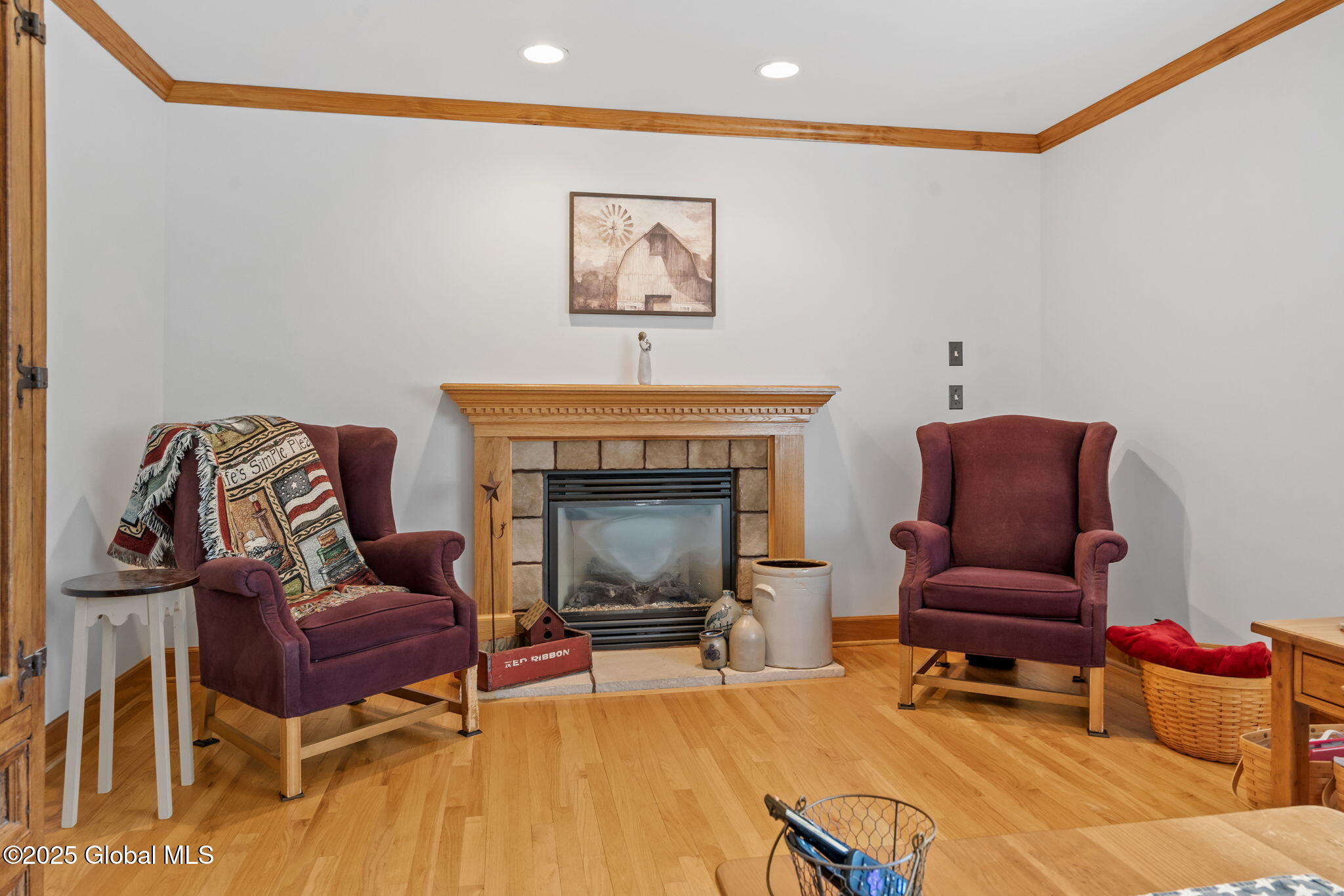 17 Jordan Lane, Glenville, New York image 9