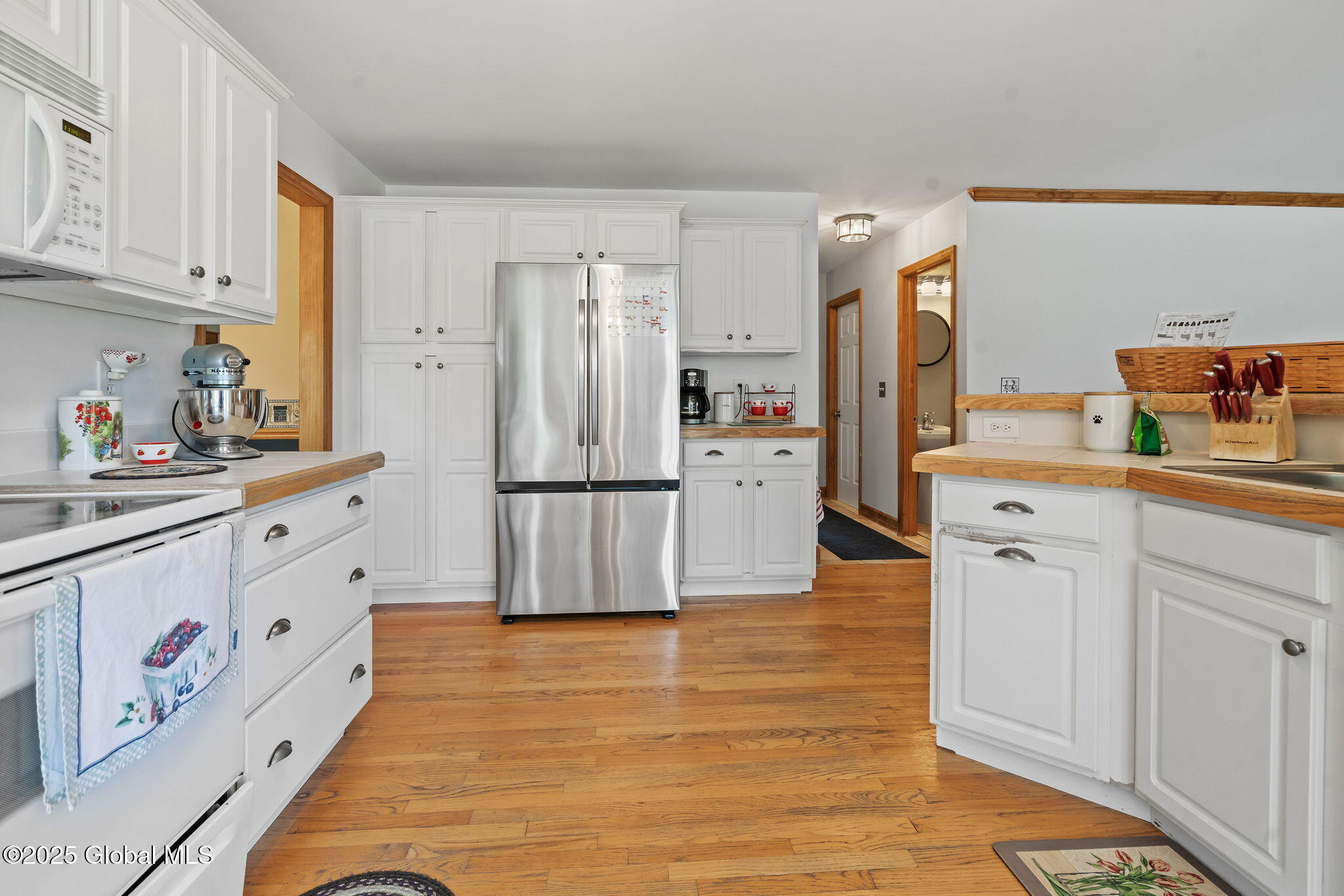 17 Jordan Lane, Glenville, New York image 15