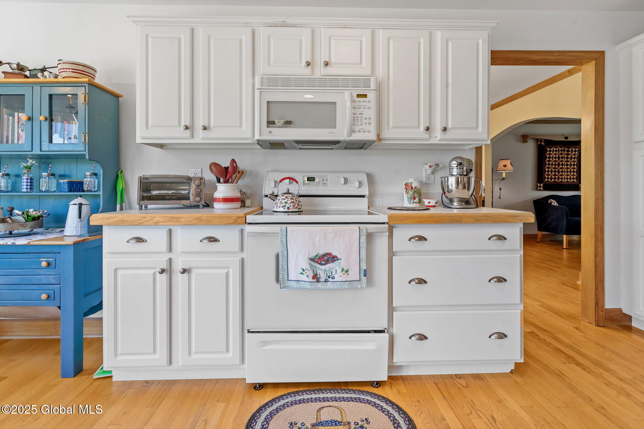 17 Jordan Lane, Glenville, New York image 14