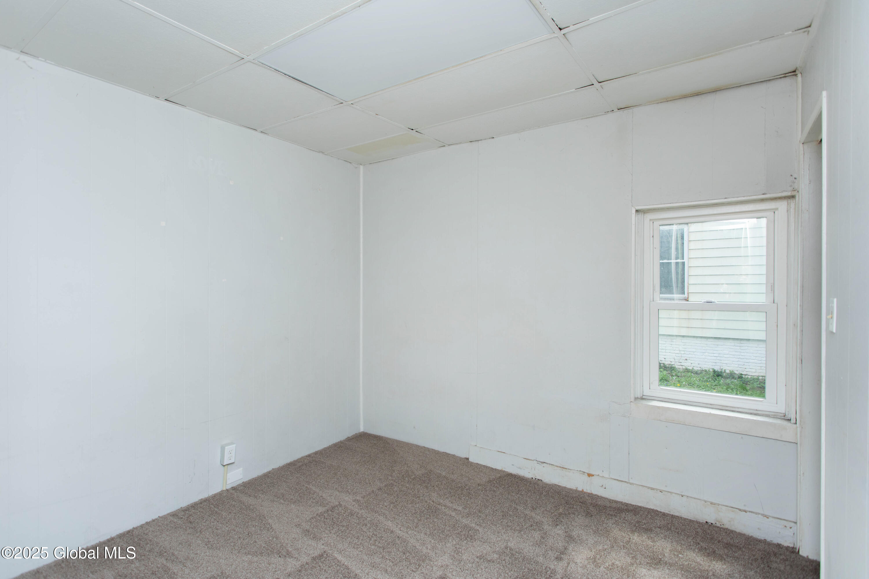 Albany, New York 12206, United States, 4 Bedrooms Bedrooms, ,4 BathroomsBathrooms,Residential,Pending,122904