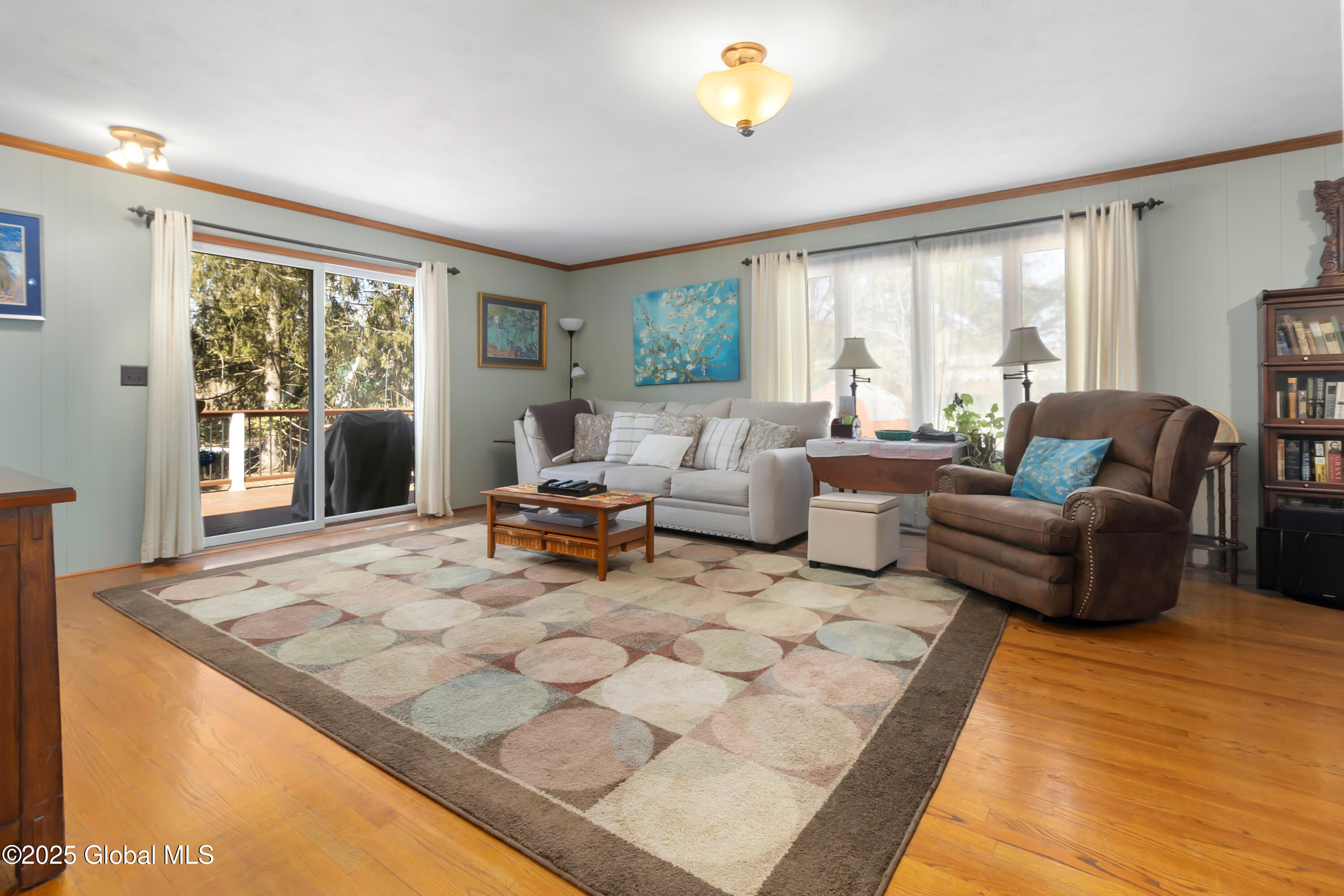 1 Cherry Lane, Glenville, New York image 10
