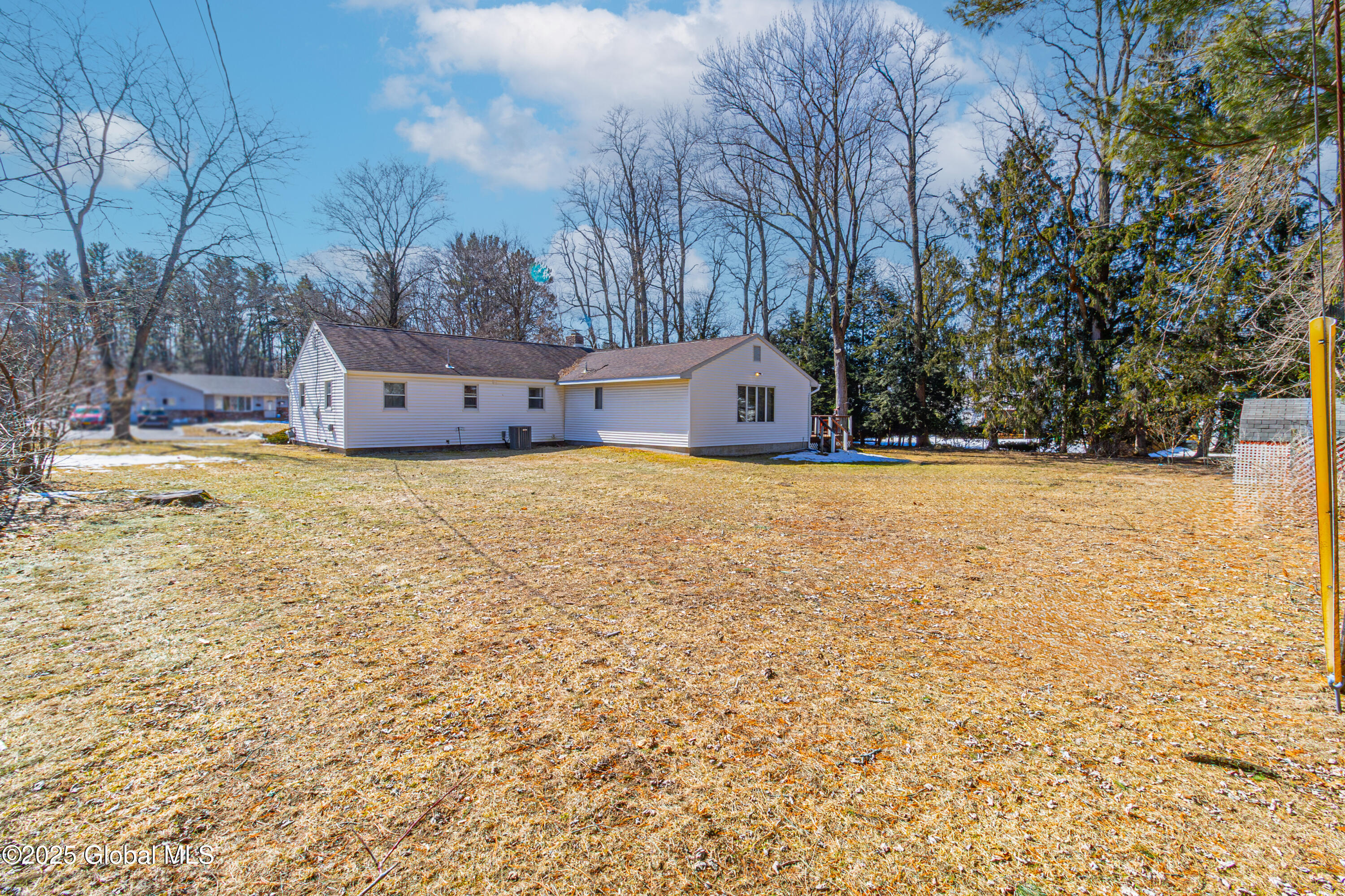 1 Cherry Lane, Glenville, New York image 21