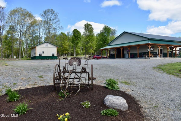 14 RUSSELL LN, ARGYLE, NY 12809 - Image 32c7fcdcc5e92b4a3df9553eee29b438/577727293