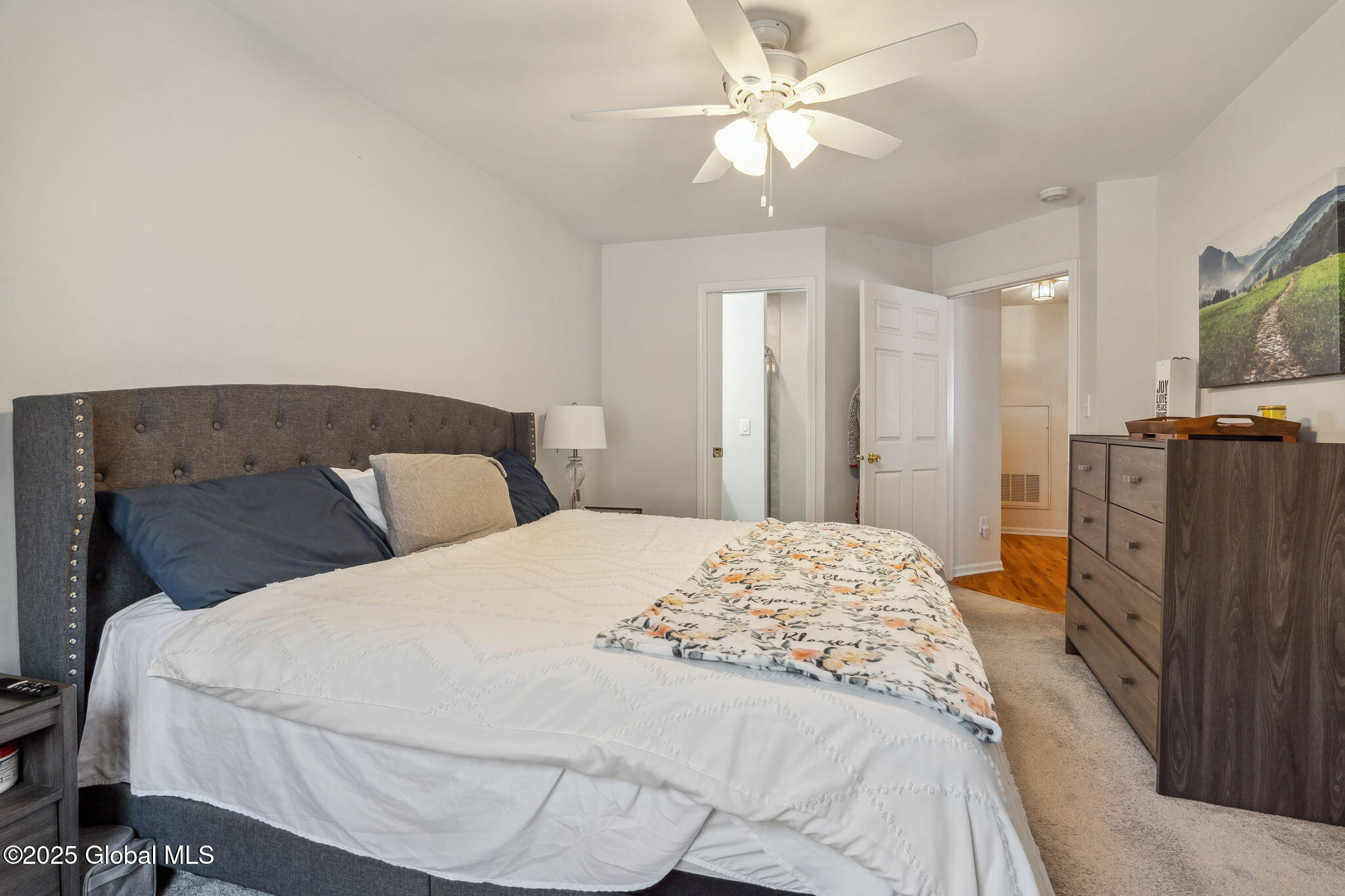 507 Mallards Pond Lane, Schenectady, New York image 14