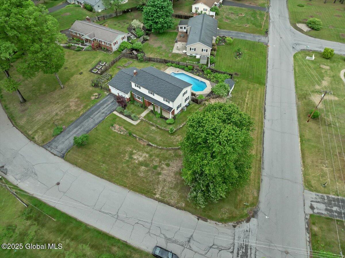 21 Hillcrest Drive, Clifton Park, New York image 32