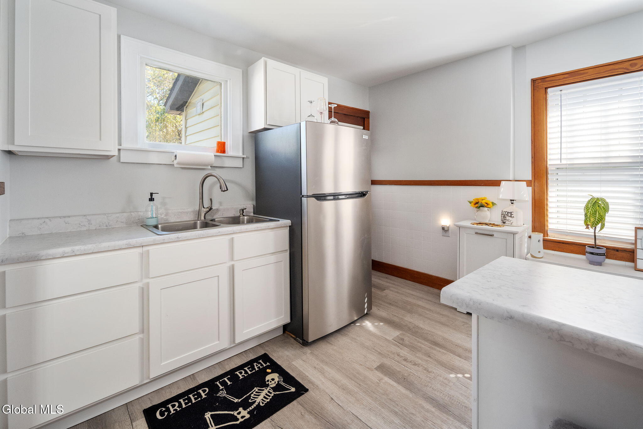 Schenectady, New York 12308, United States, 3 Bedrooms Bedrooms, ,1 BathroomBathrooms,Residential,Active,224193