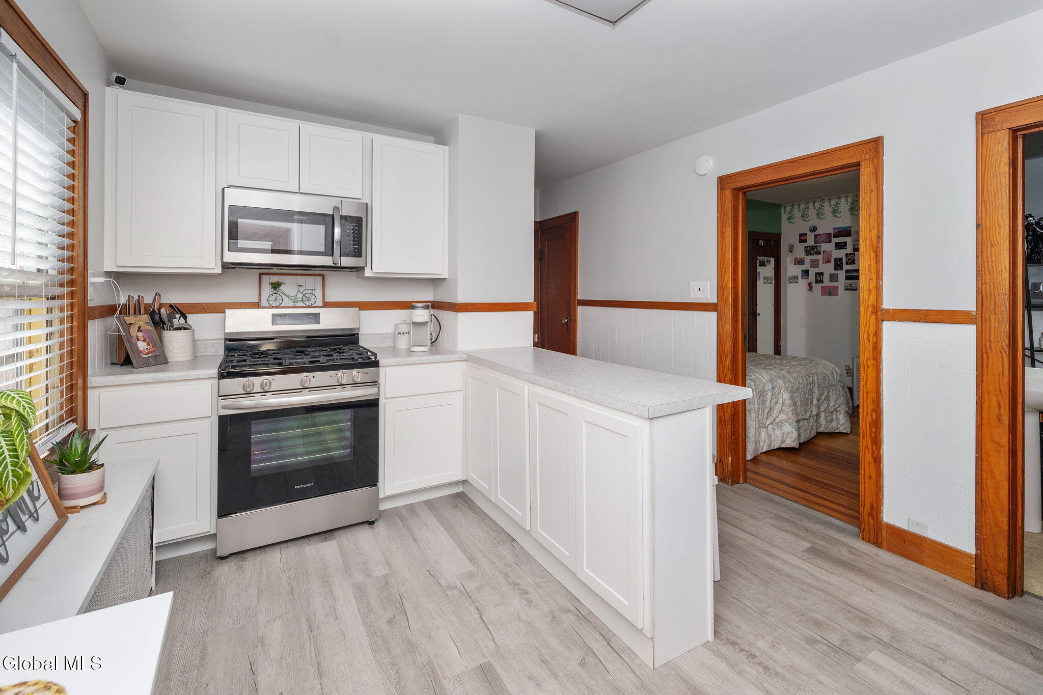 Schenectady, New York 12308, United States, 3 Bedrooms Bedrooms, ,1 BathroomBathrooms,Residential,Active,224193