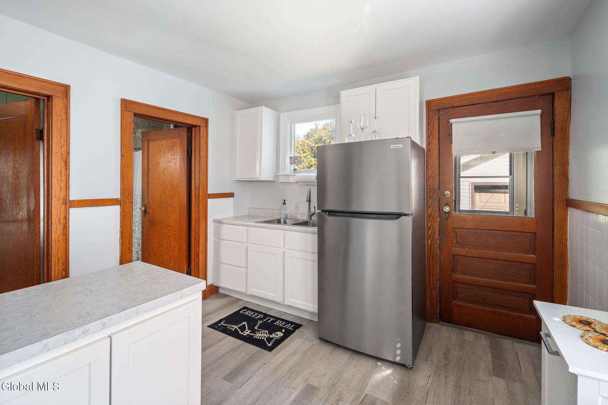 Schenectady, New York 12308, United States, 3 Bedrooms Bedrooms, ,1 BathroomBathrooms,Residential,Active,224193