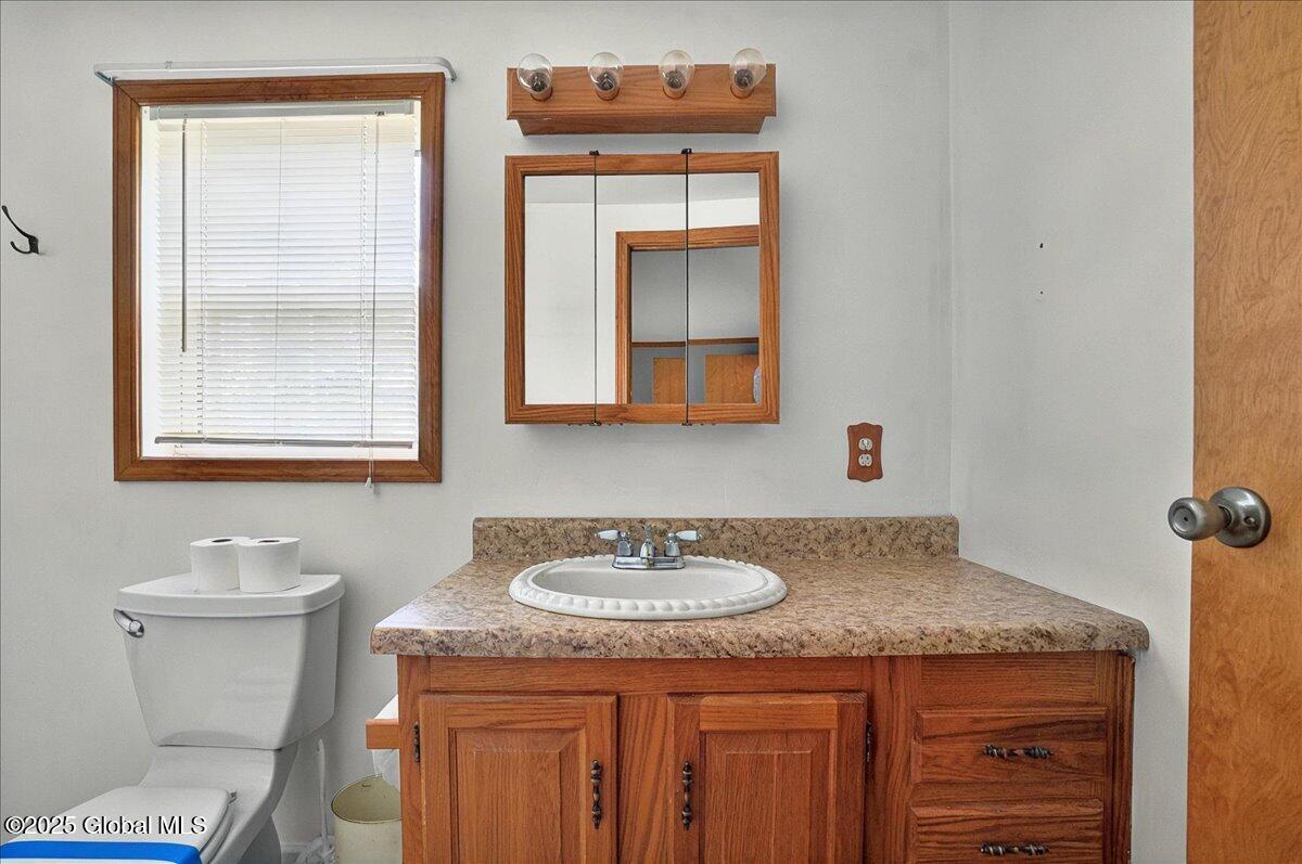 23 Hilton Drive, South Glens Falls, New York image 34