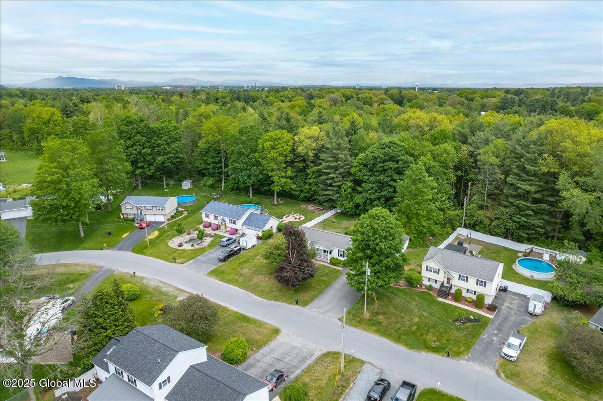 23 Hilton Drive, South Glens Falls, New York image 11