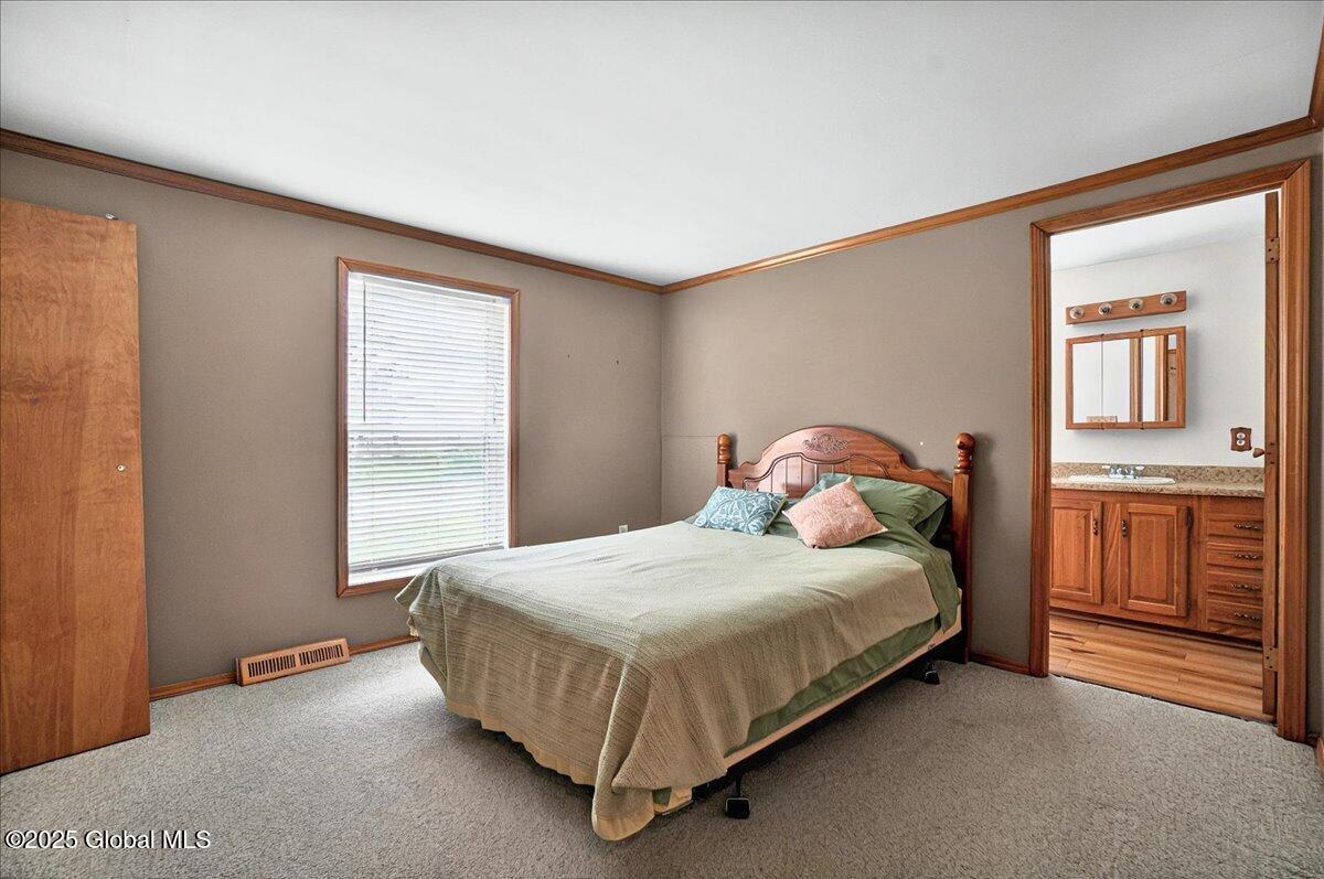 23 Hilton Drive, South Glens Falls, New York image 31