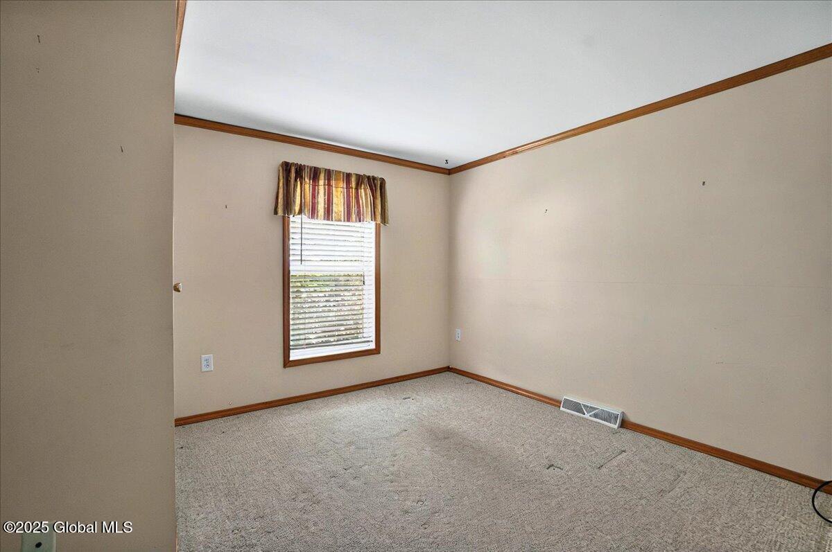 23 Hilton Drive, South Glens Falls, New York image 38