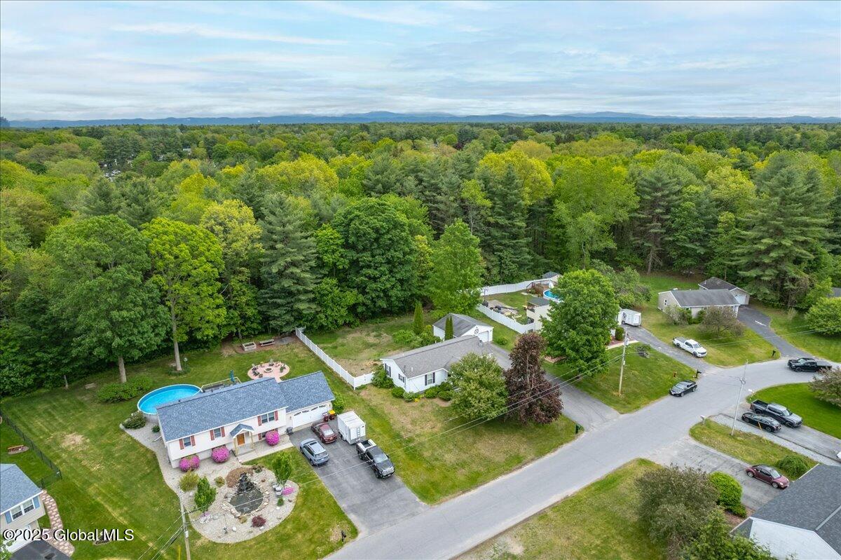 23 Hilton Drive, South Glens Falls, New York image 9