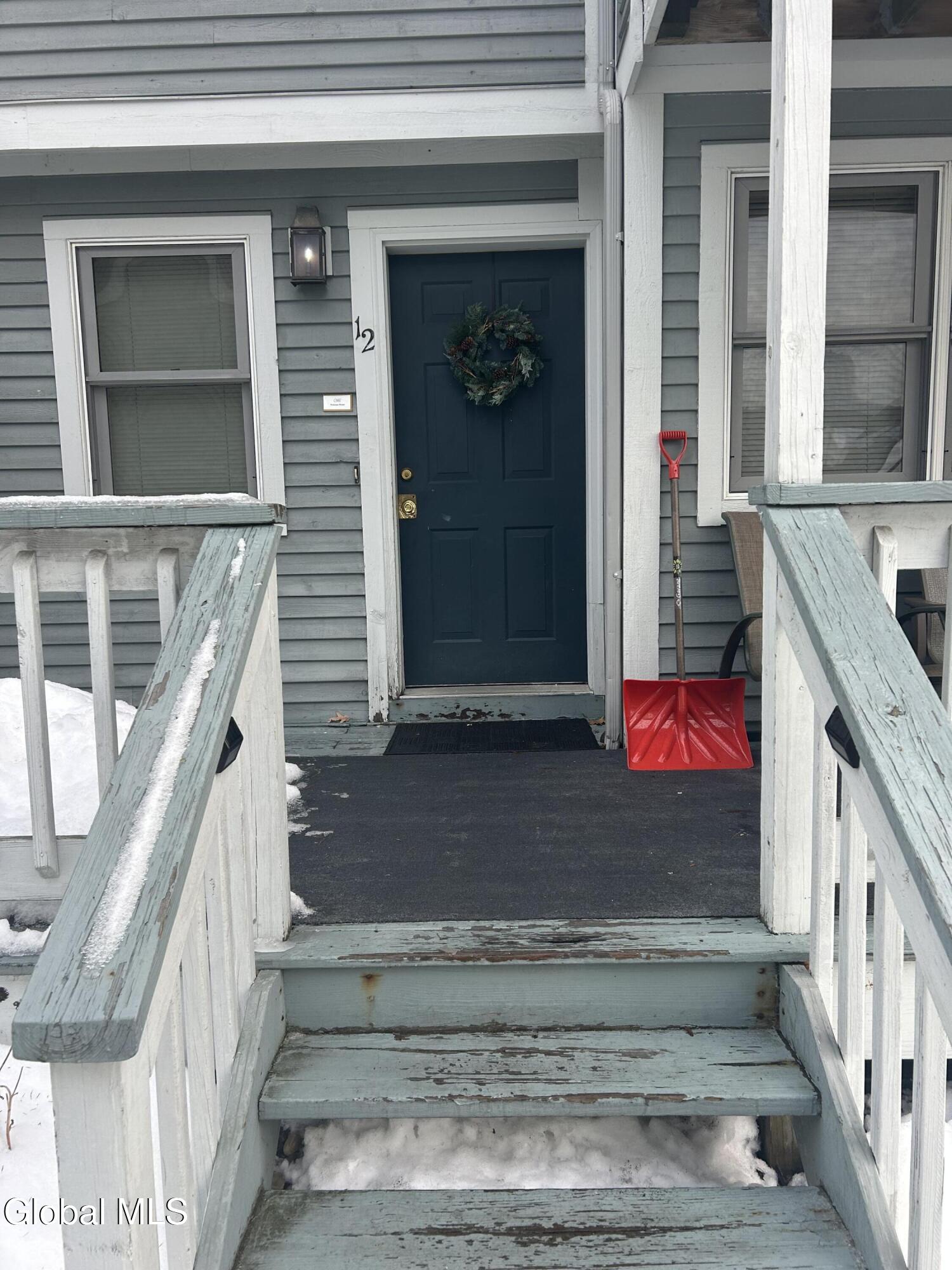 3014 Lake Shore Drive 12A