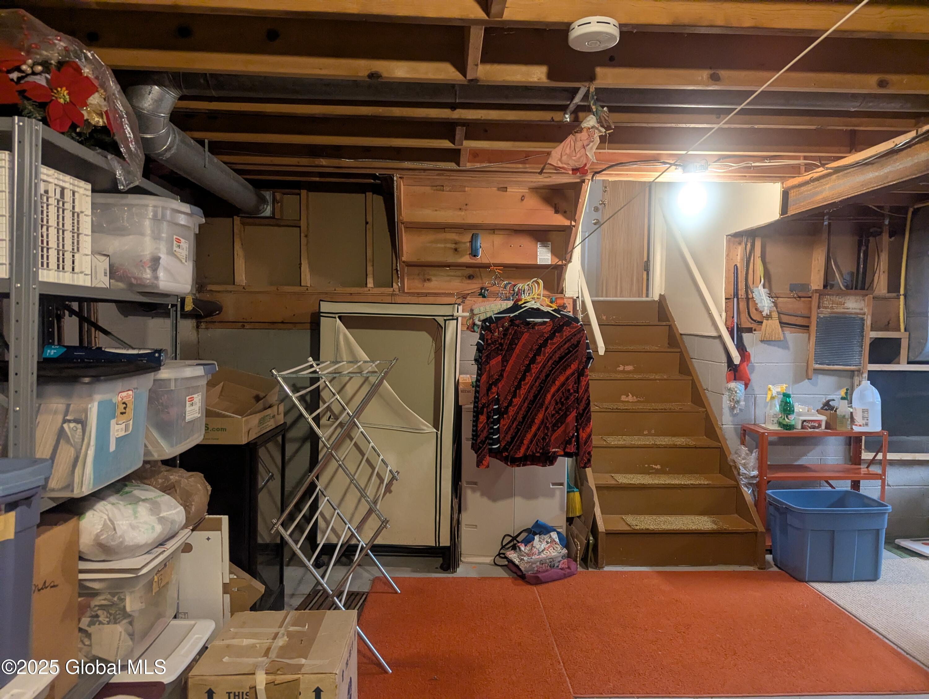 4 Canterbury Court, Albany, New York image 38