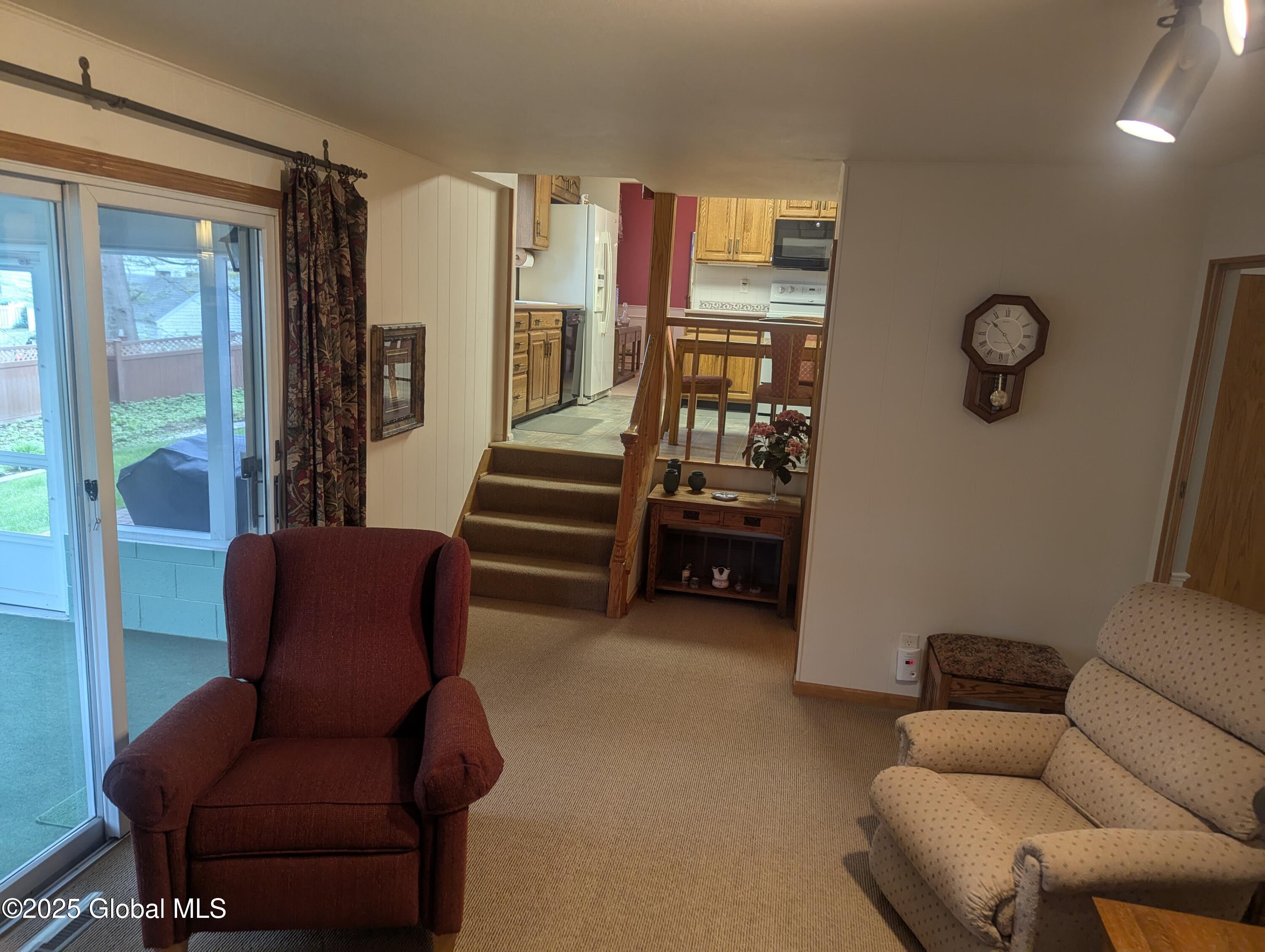 4 Canterbury Court, Albany, New York image 20
