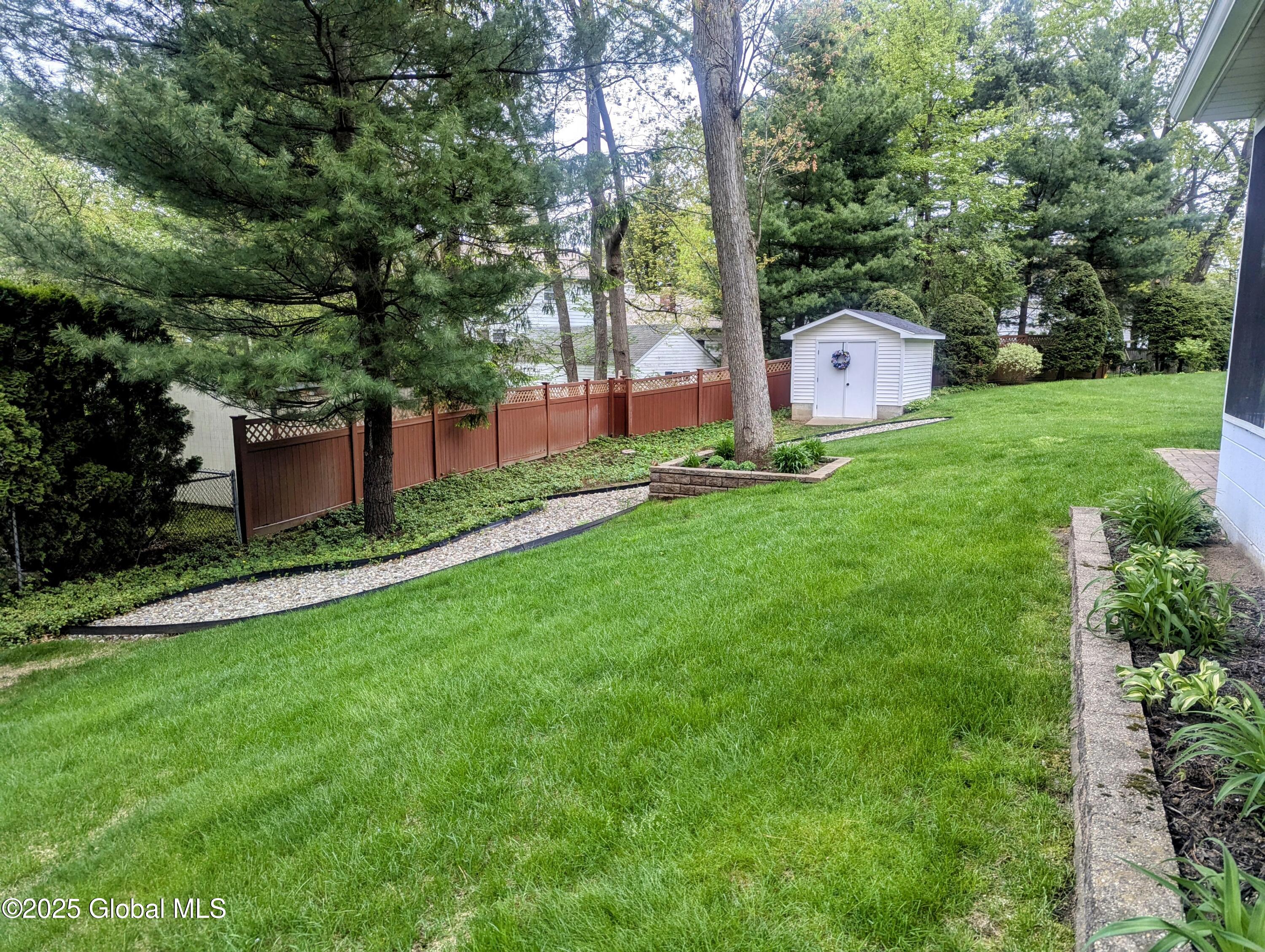 4 Canterbury Court, Albany, New York image 48