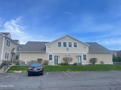 Photo of 1110 Western Avenue #APT 9, Albany, NY 12203 (MLS # 202615358)