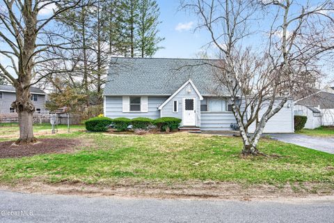 Photo of 2 Jeffrey Lane, Loudonville, NY 12211 (MLS # 202615073)