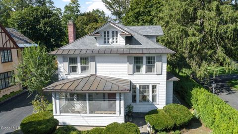 Photo of 39 Fifth Avenue, Saratoga Springs, NY 12866 (MLS # 202613393)