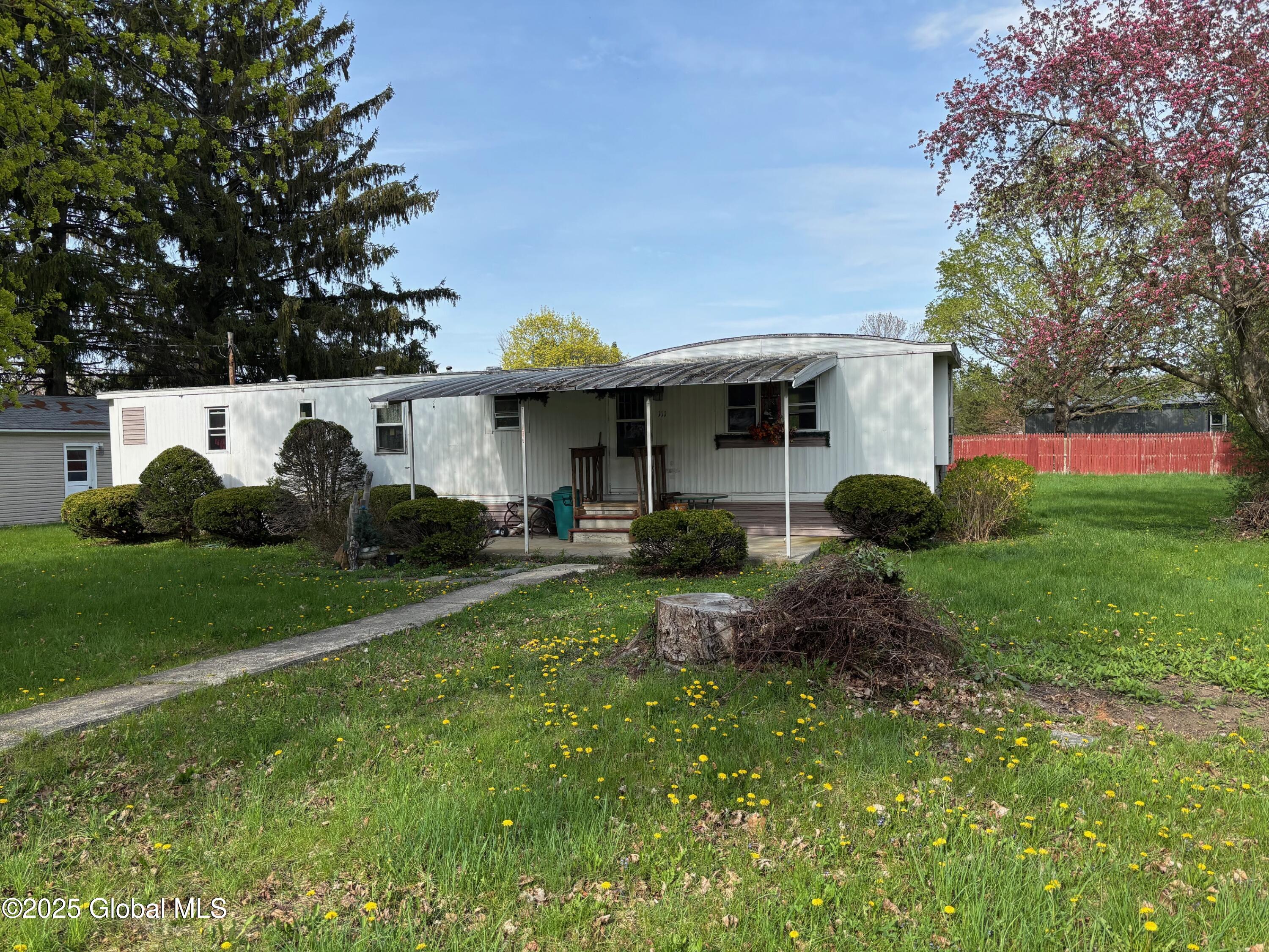 Listing image 4