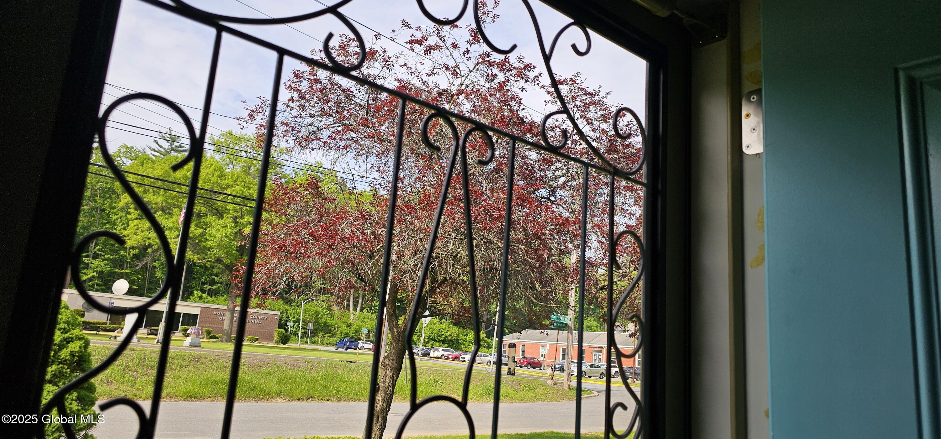 18 Mills Terrace, Fonda, New York image 4