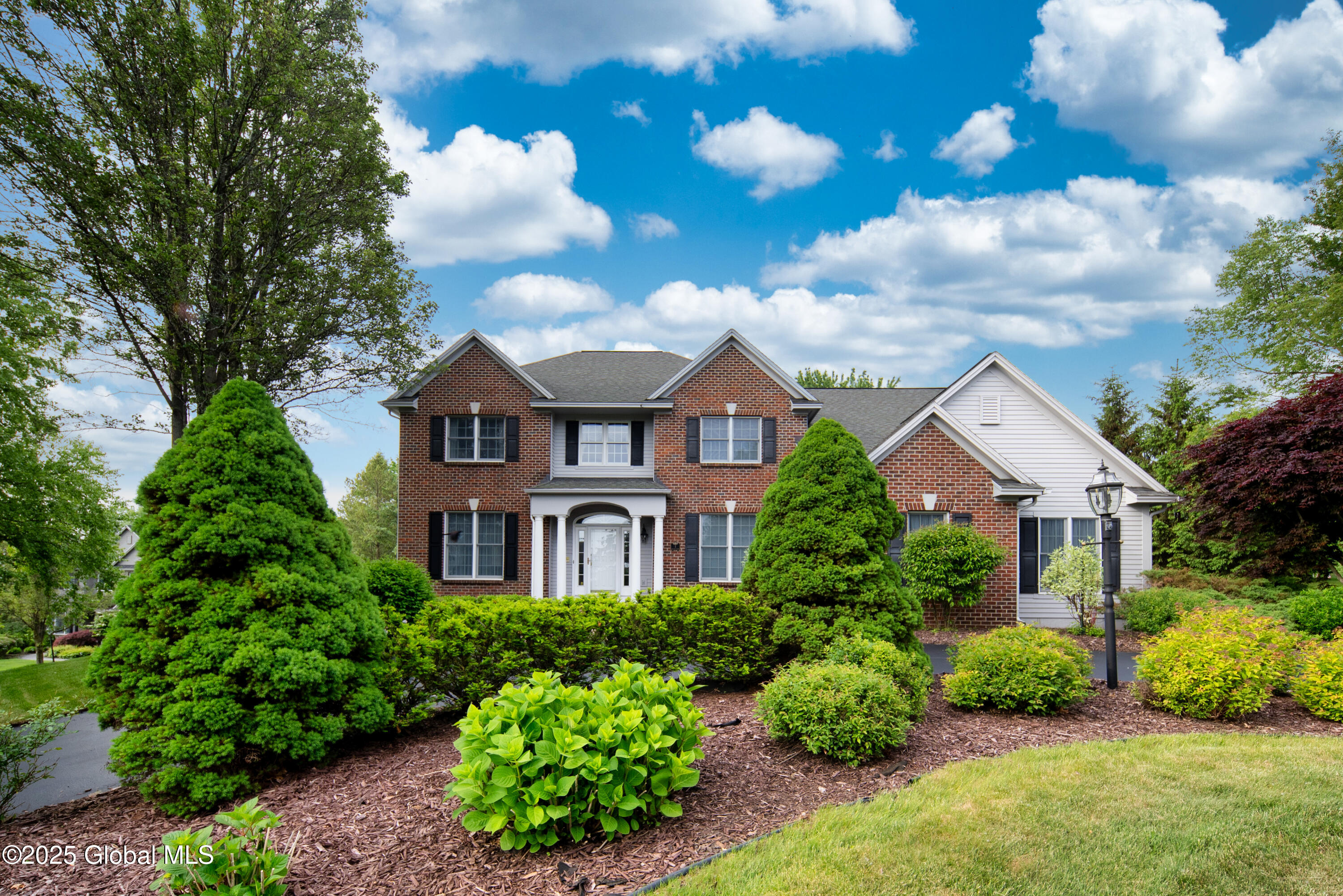 1 Avalon Court, Loudonville, New York image 3