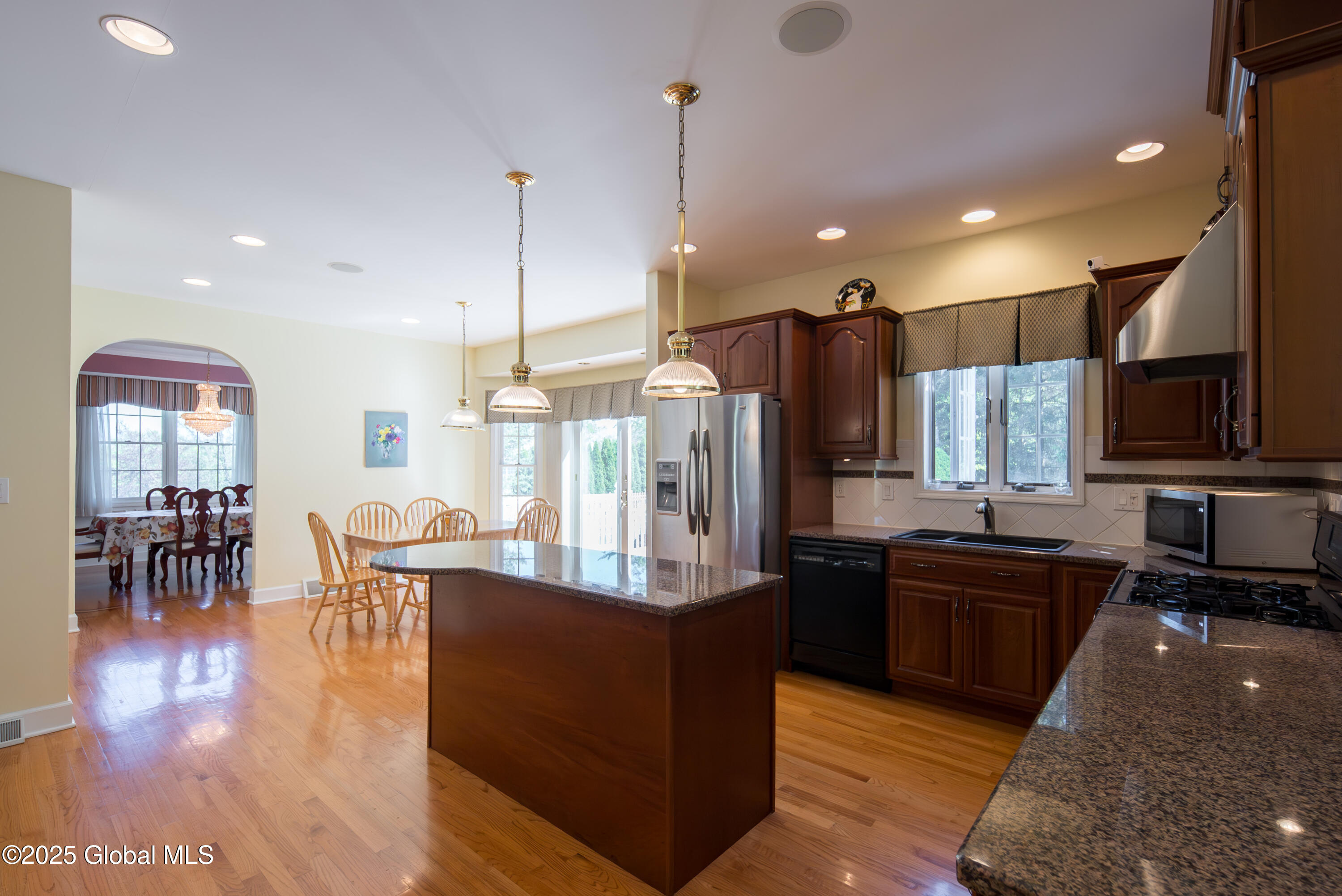 1 Avalon Court, Loudonville, New York image 13