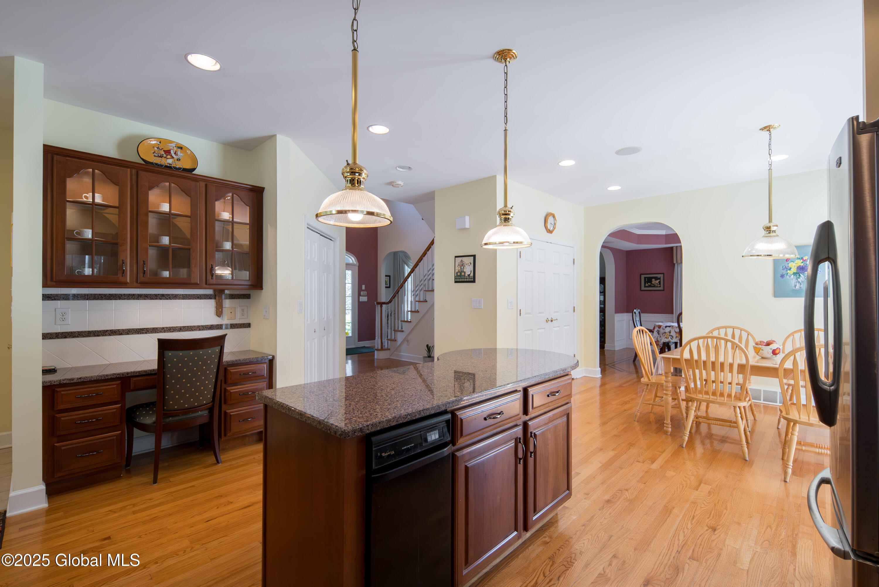1 Avalon Court, Loudonville, New York image 14