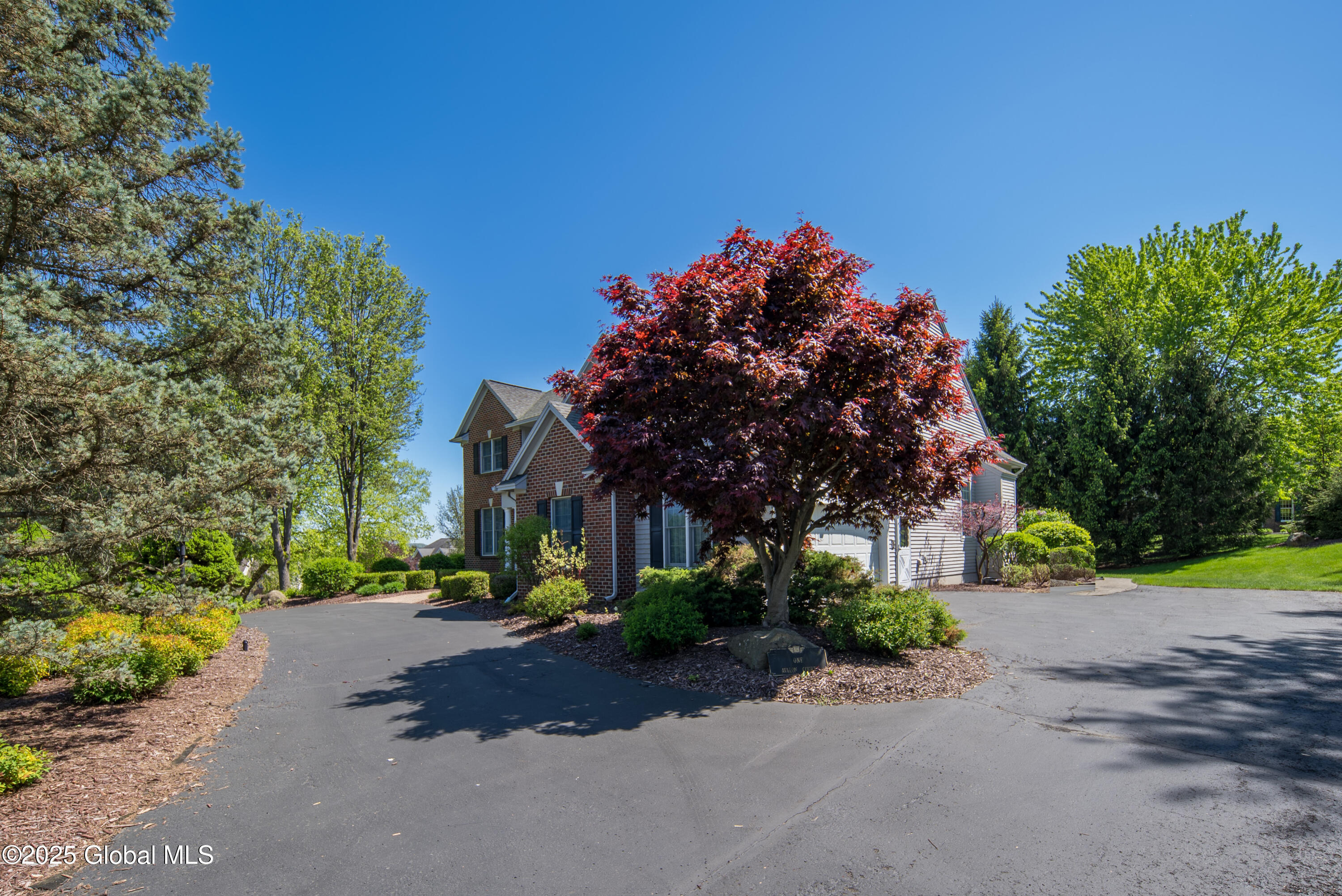 1 Avalon Court, Loudonville, New York image 43