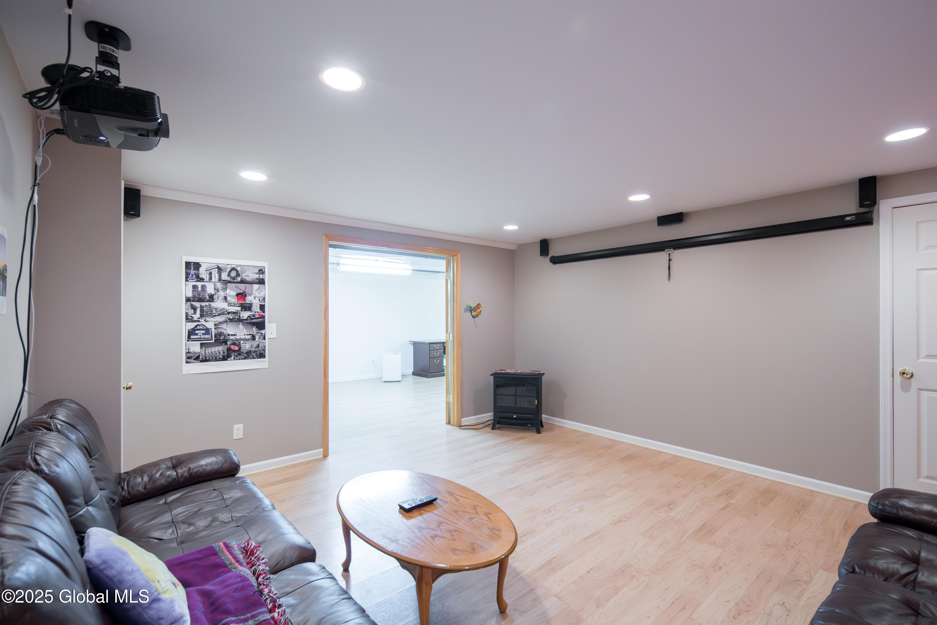 1 Avalon Court, Loudonville, New York image 37
