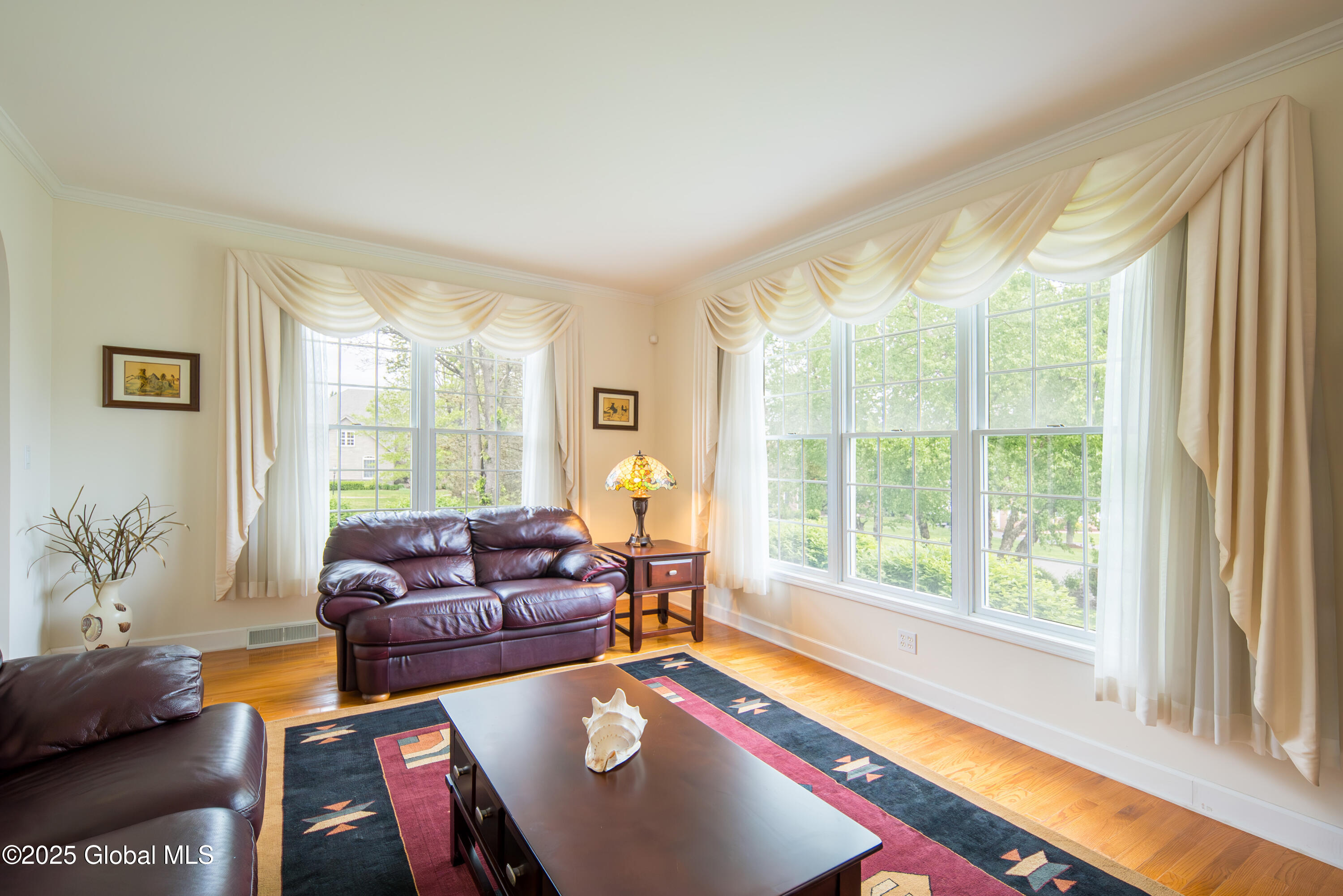 1 Avalon Court, Loudonville, New York image 9