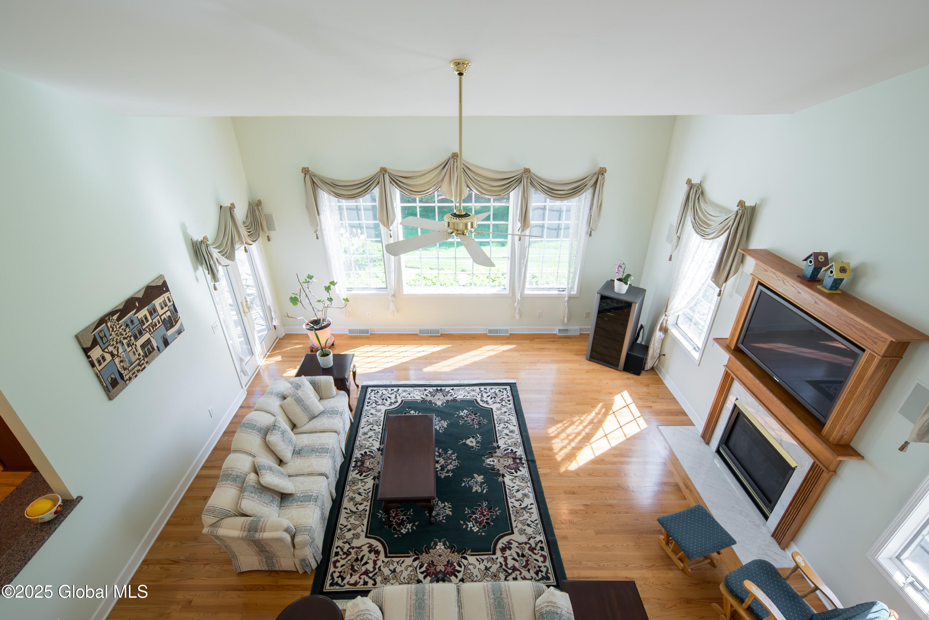 1 Avalon Court, Loudonville, New York image 19