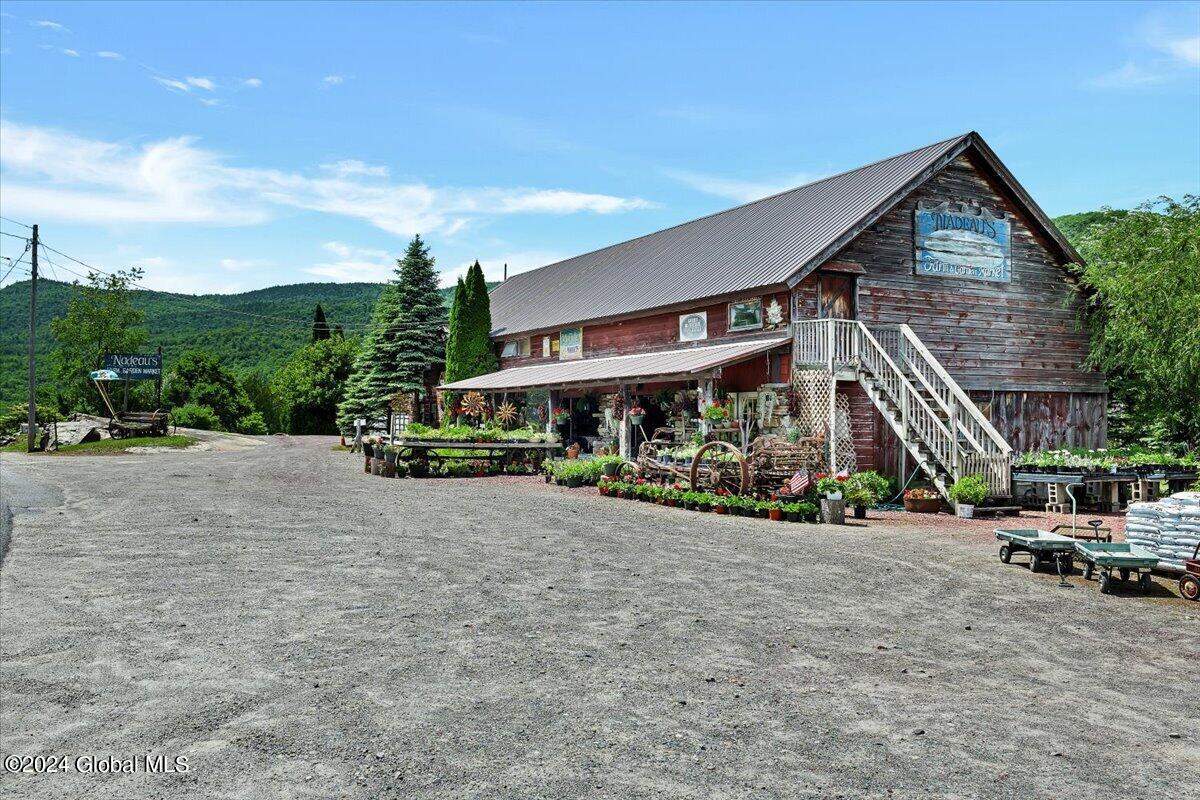 729 State Route 9N