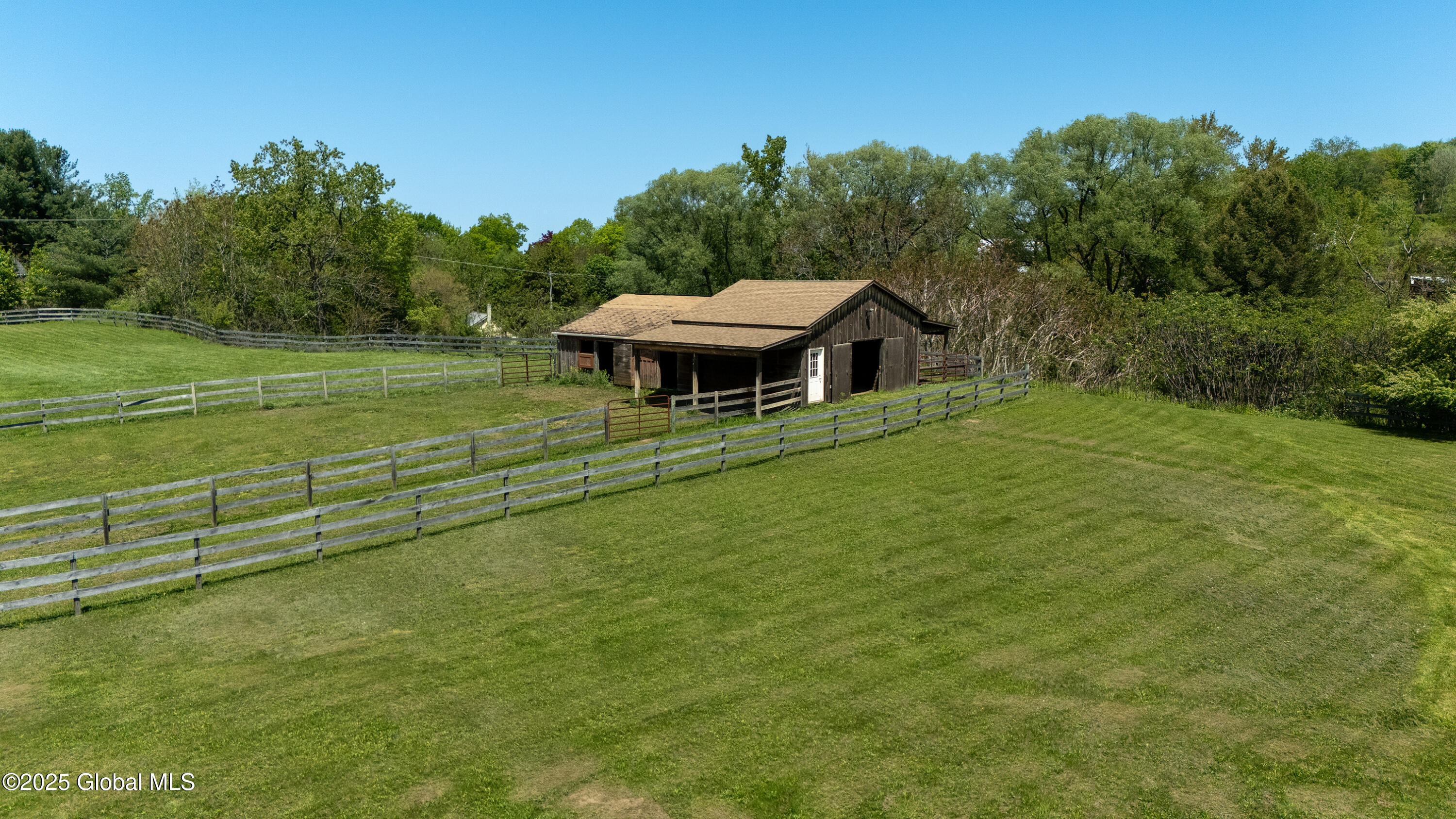 219 Millbrook Road, Hudson, New York image 10