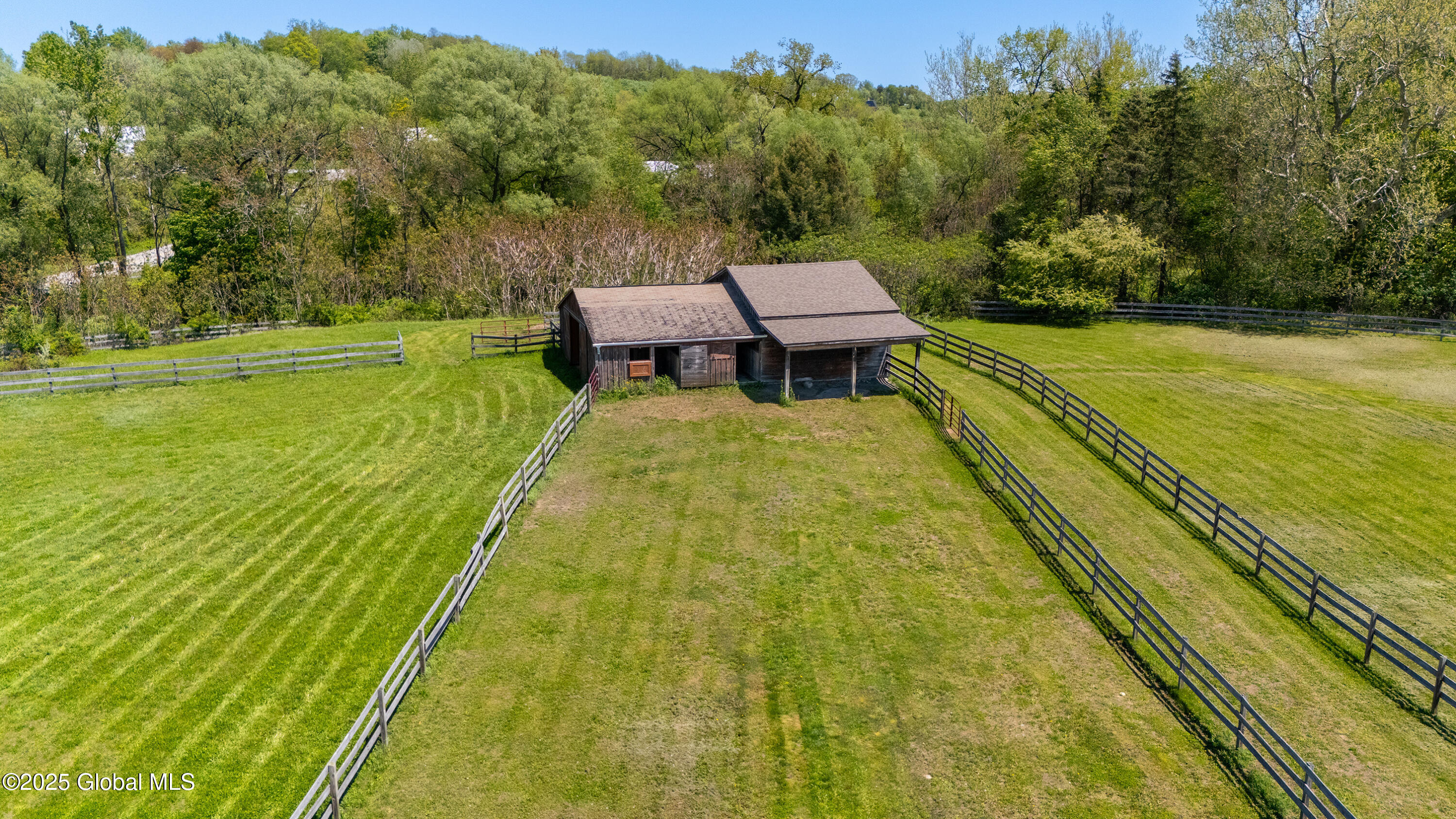 219 Millbrook Road, Hudson, New York image 5