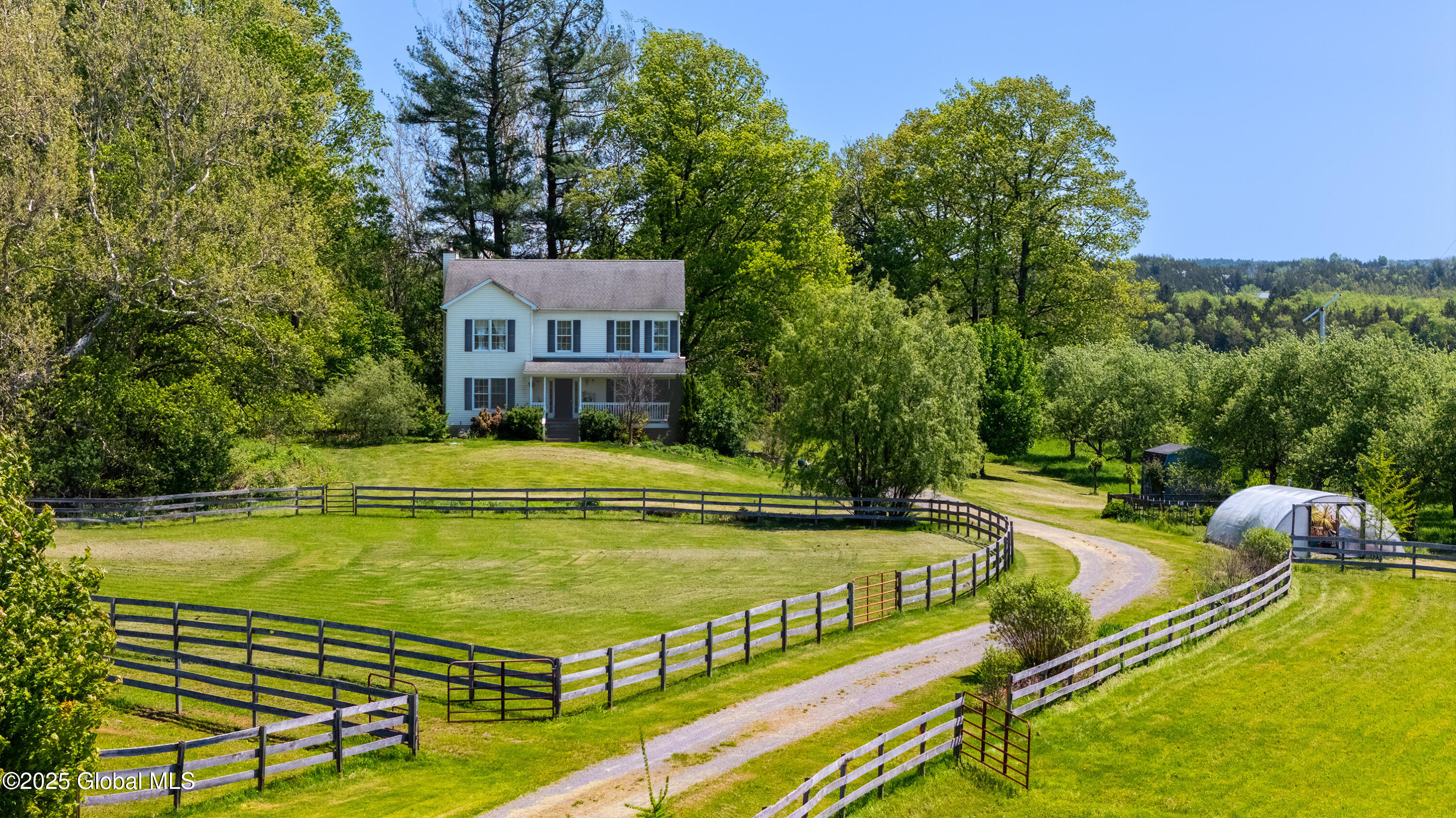 219 Millbrook Road, Hudson, New York image 2