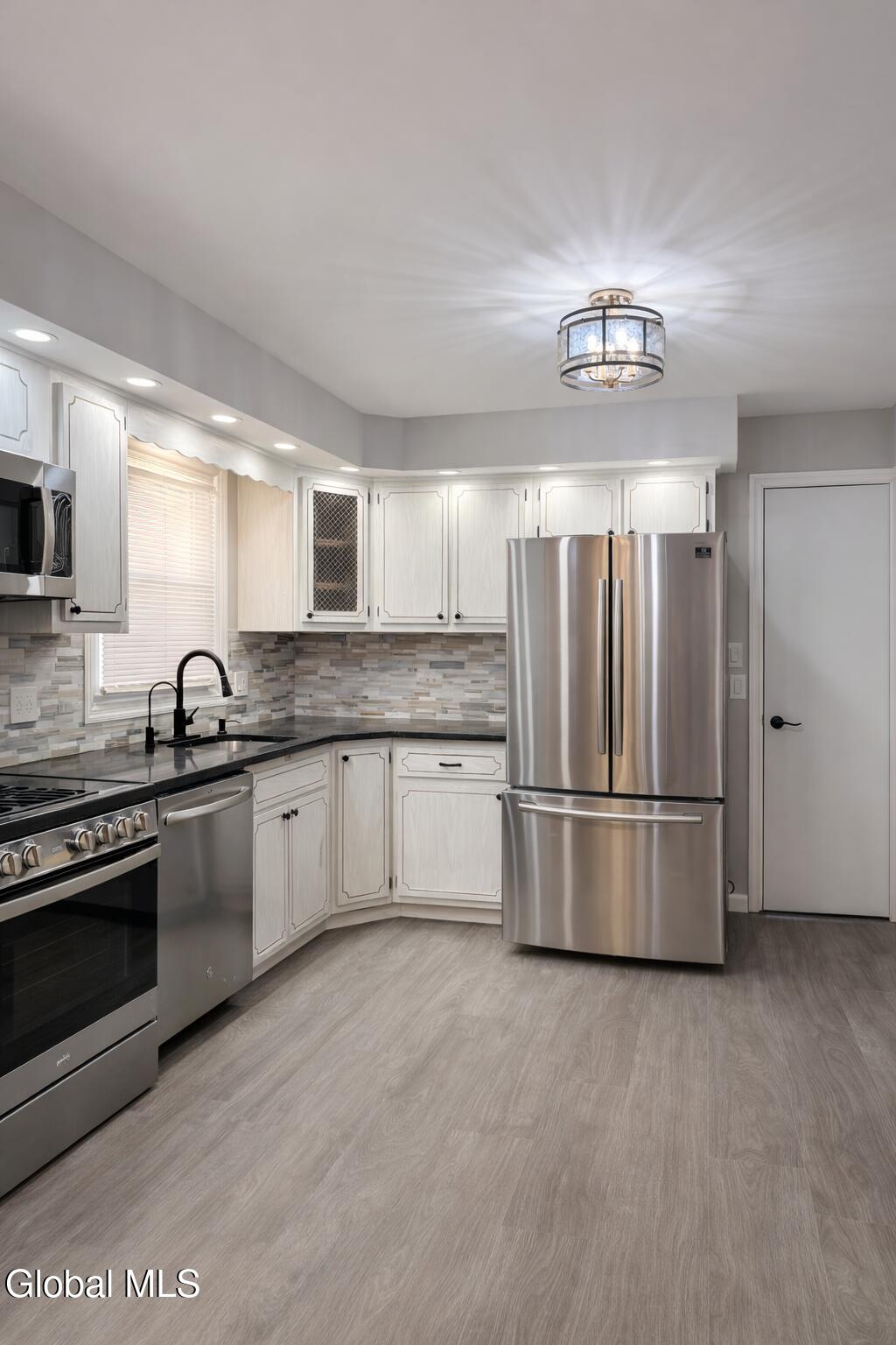 370 Partridge Street