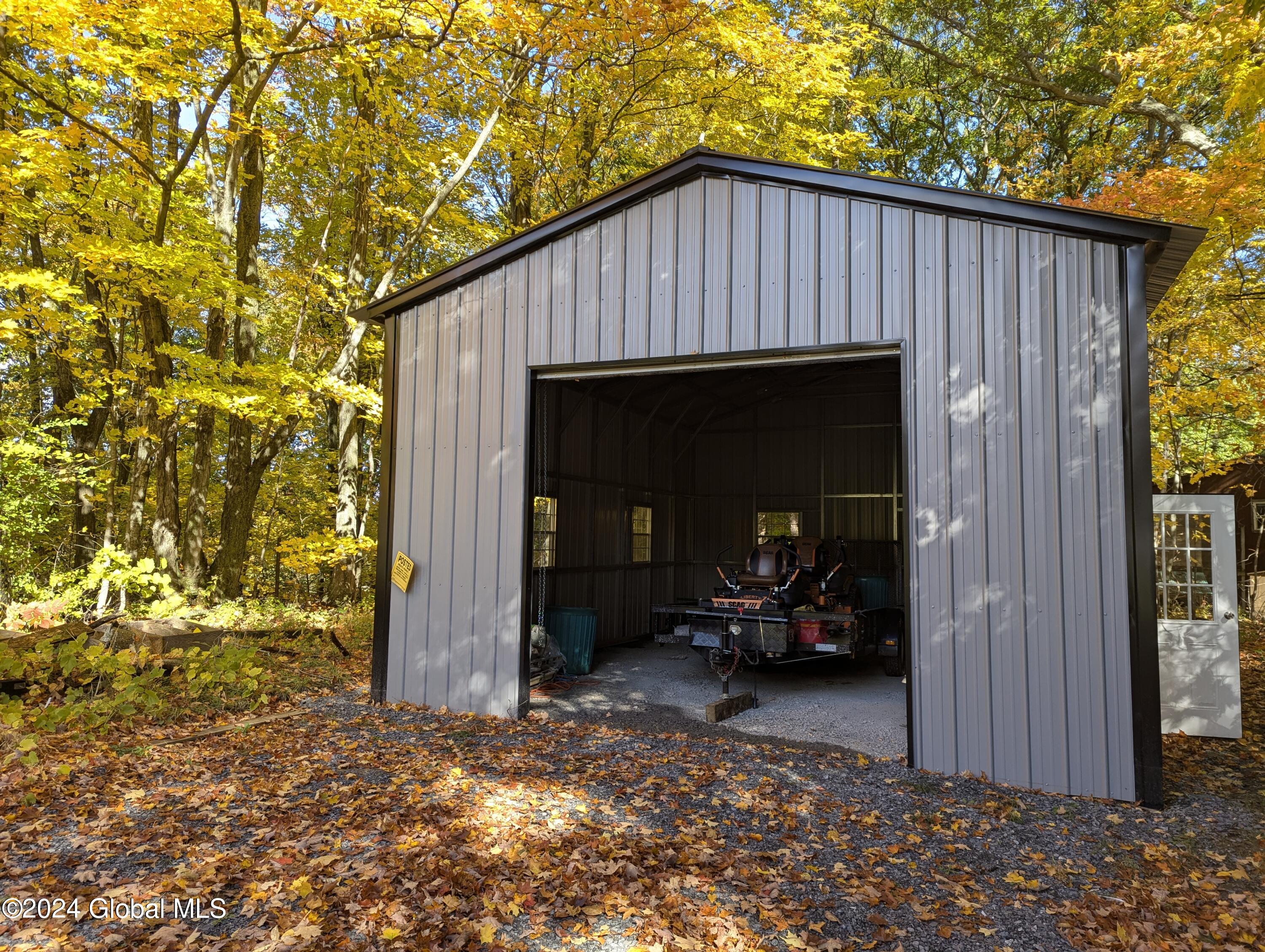 324 W Glenville Road, Glenville, New York image 4