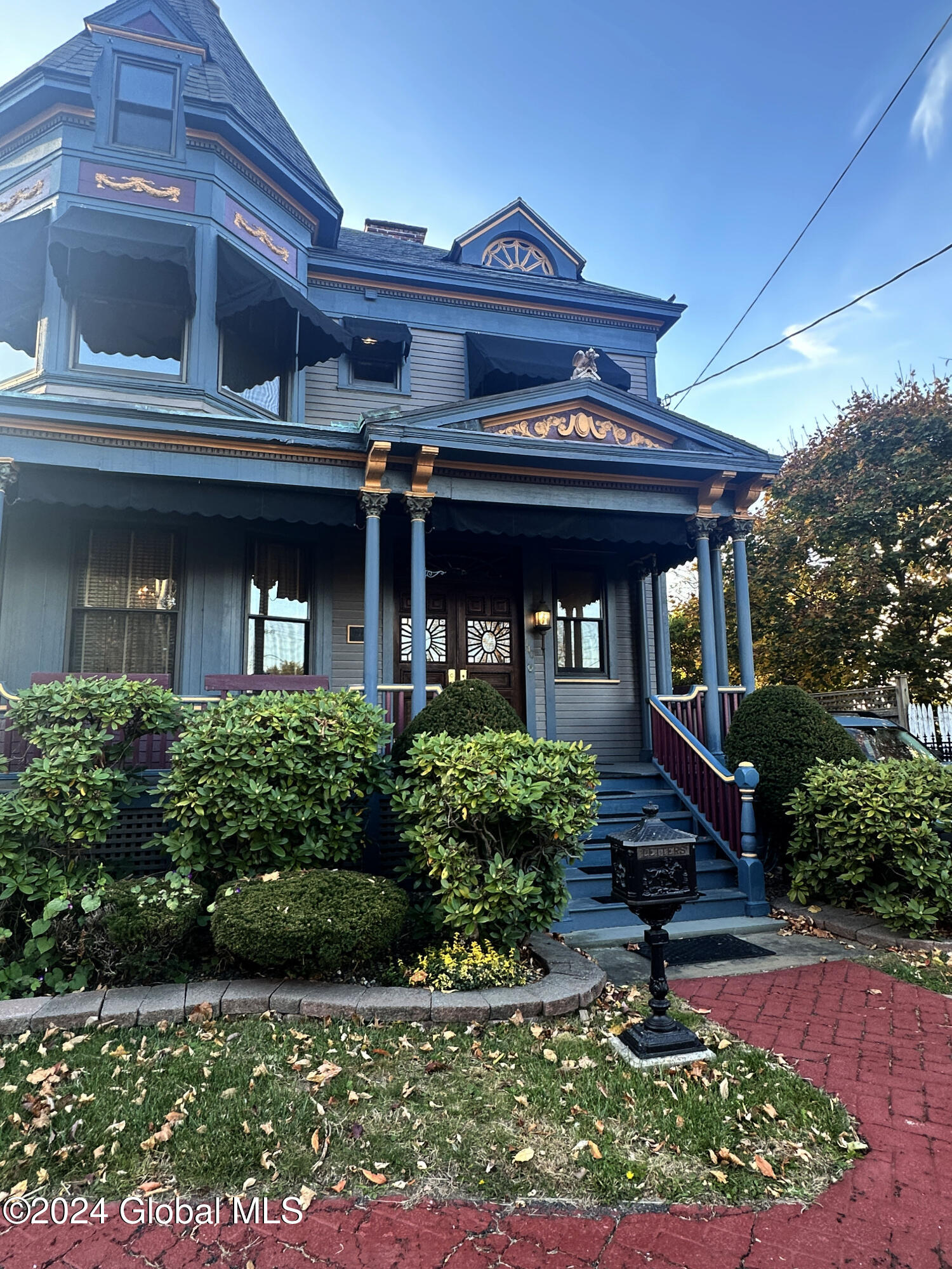 140 Oakwood Ave Avenue, Troy, New York image 2