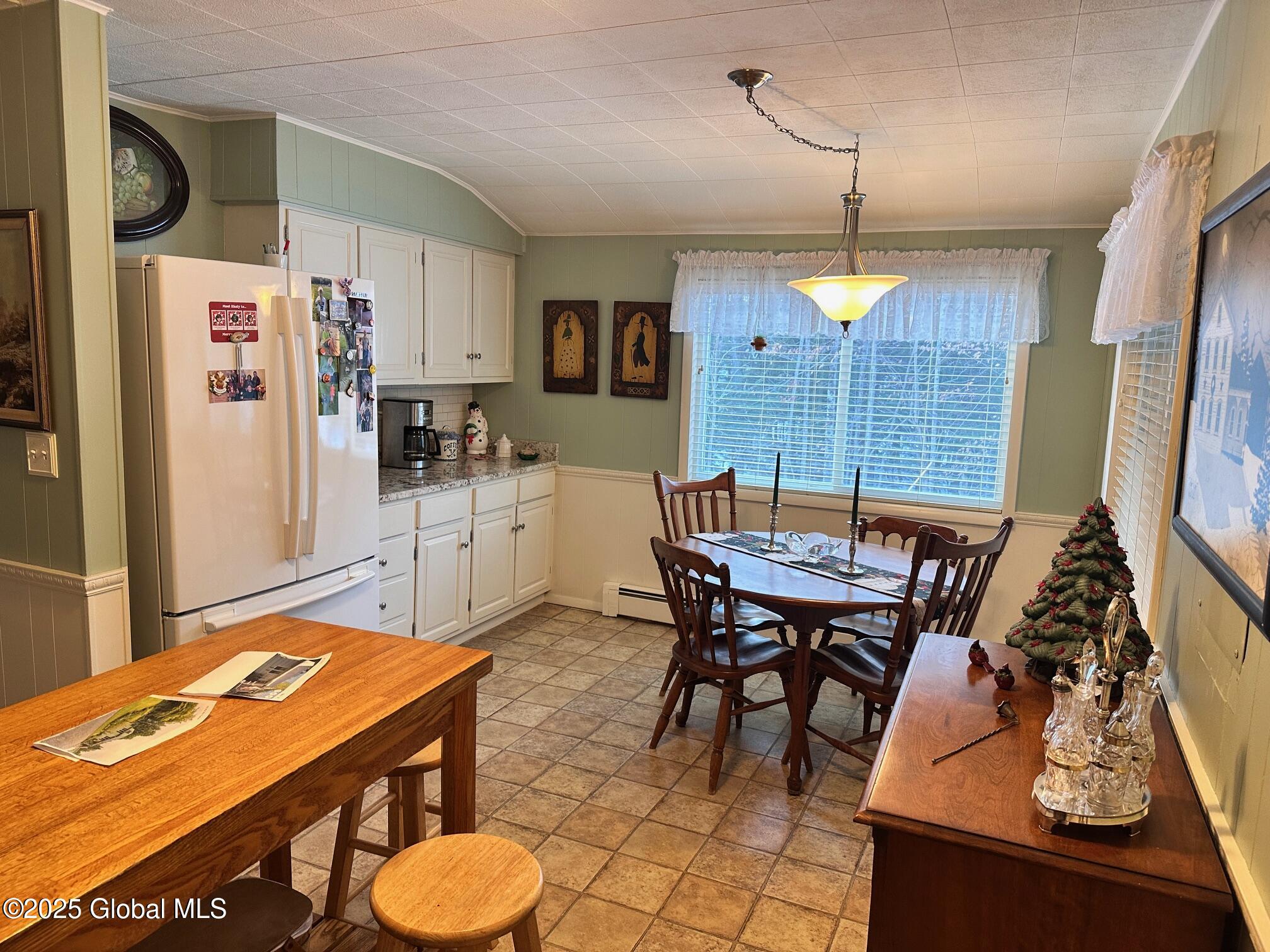 13 Ko Ko Lane, East Berne, New York image 8