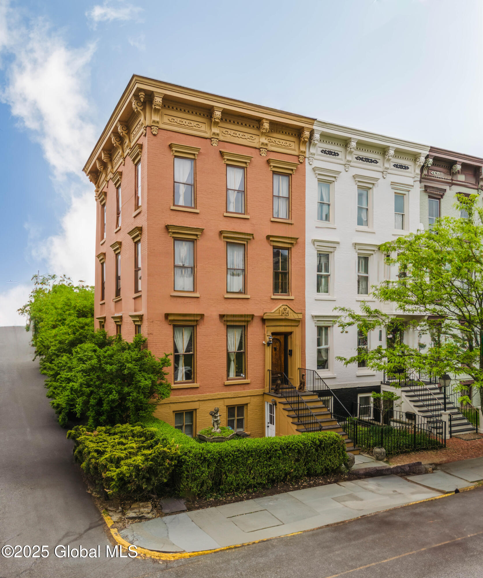 1 E Court Street, Hudson, New York image 5