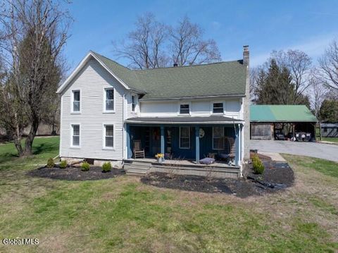 Photo of 35 Sawmill Hill Road, Mechanicville, NY 12118 (MLS # 202615083)