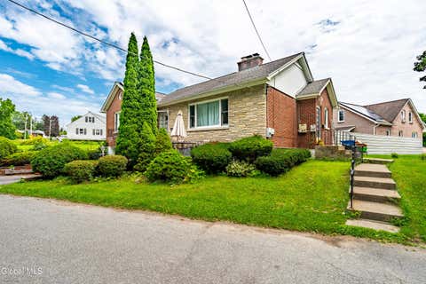 Photo of 35 Brookland Avenue, Albany, NY 12203 (MLS # 202624662)
