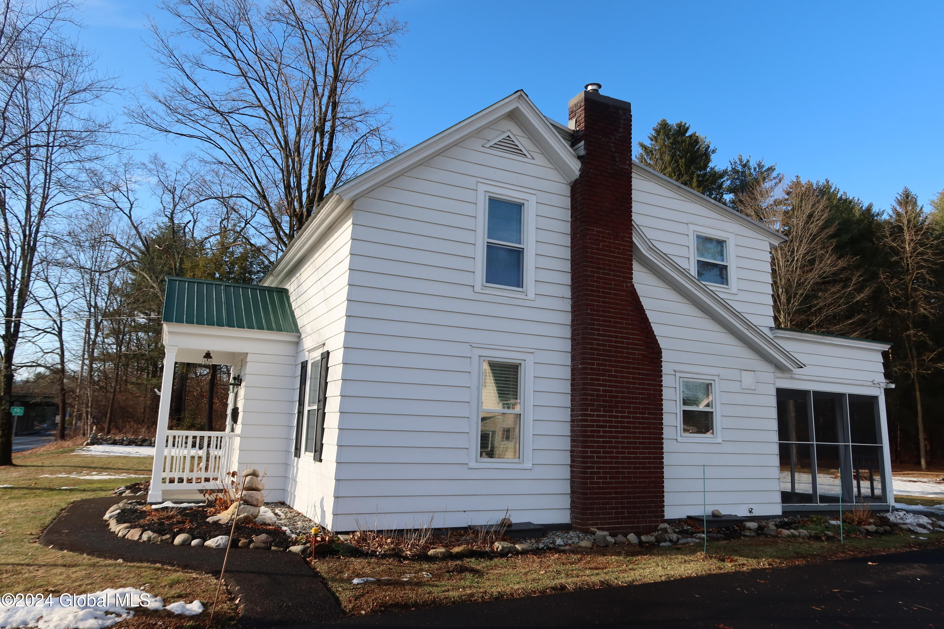 139 Dixon Road, Queensbury, New York image 3