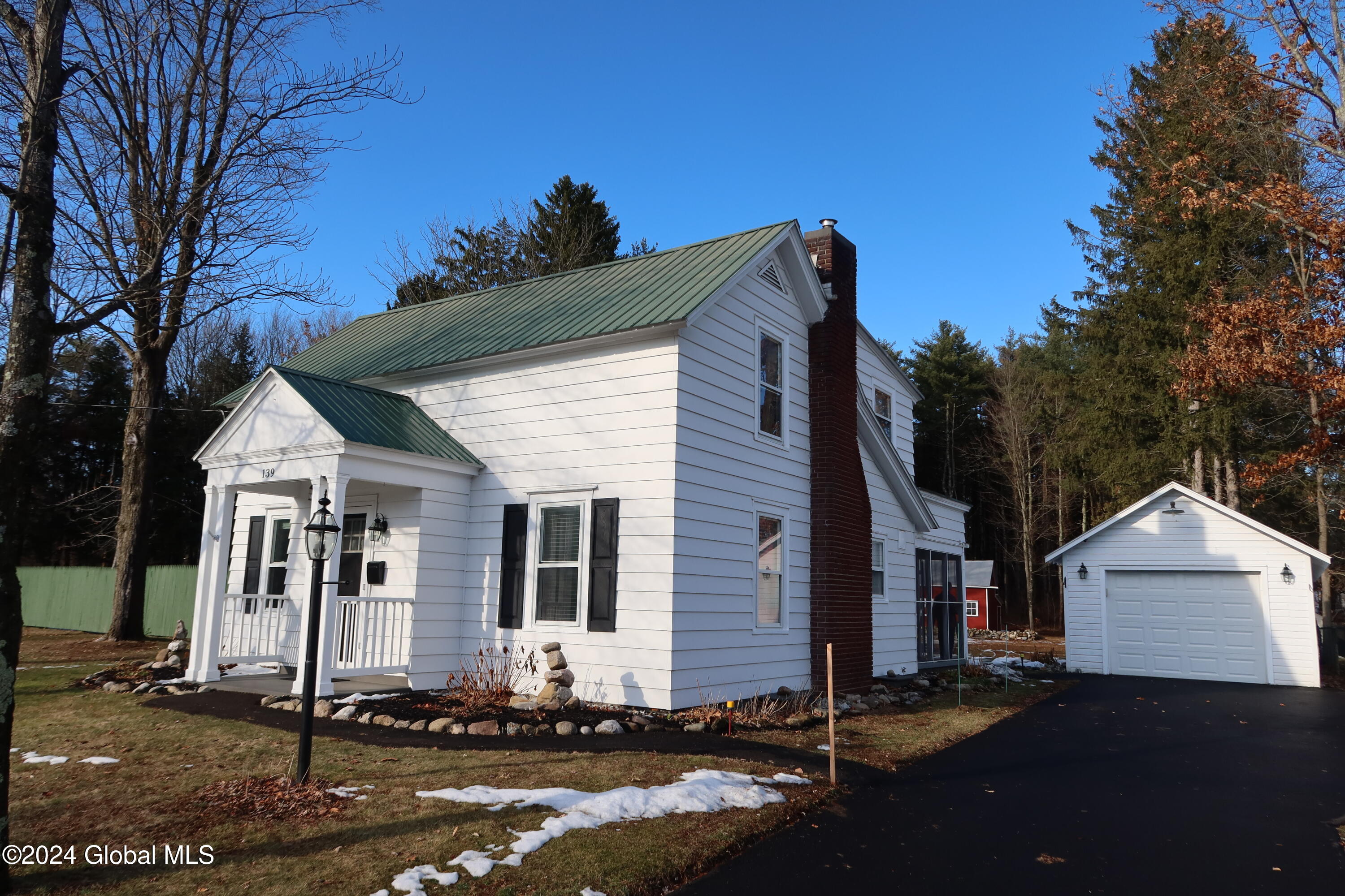 139 Dixon Road, Queensbury, New York image 1