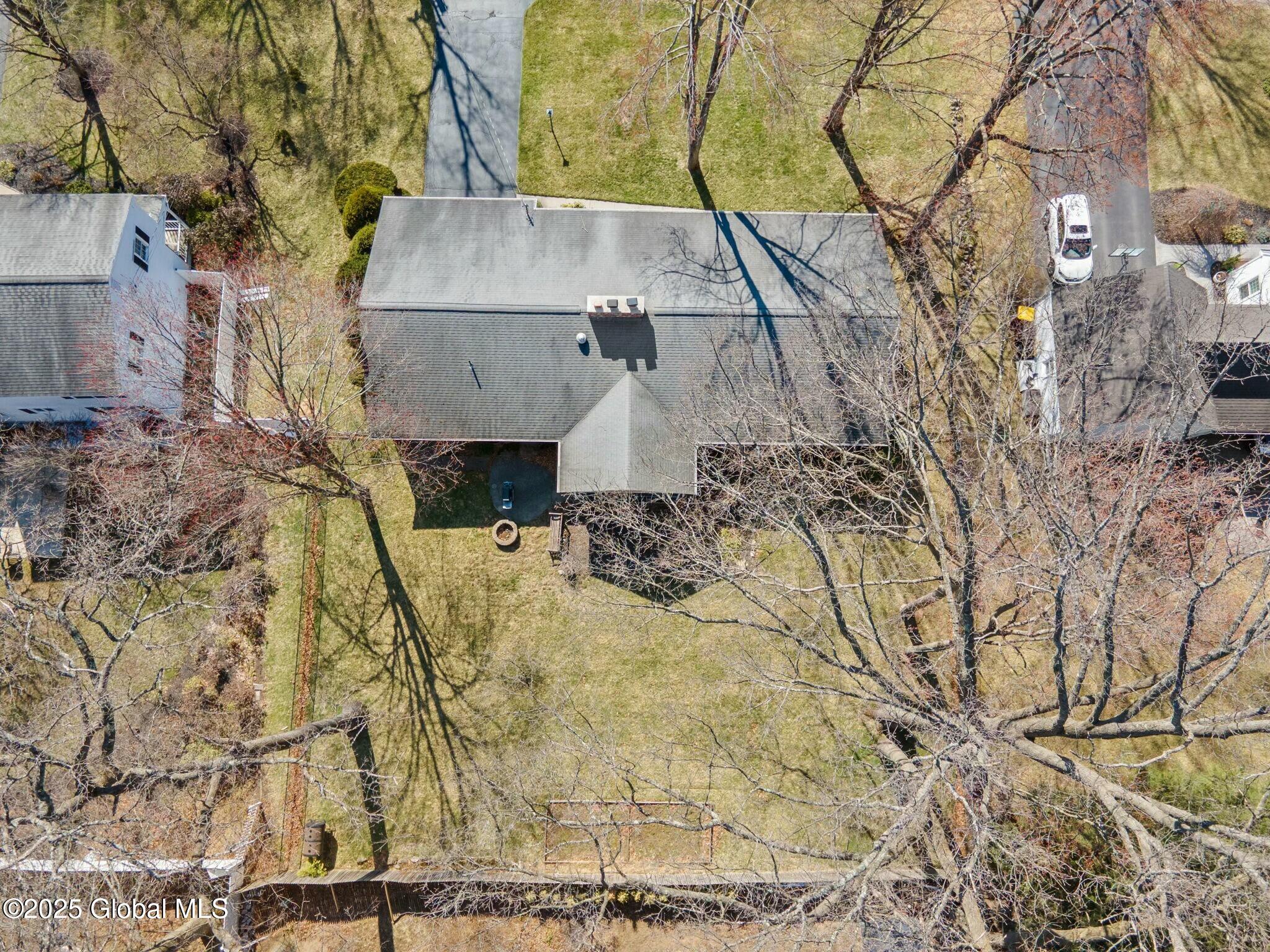 4 Lakewood Drive, Saratoga Springs, New York image 49